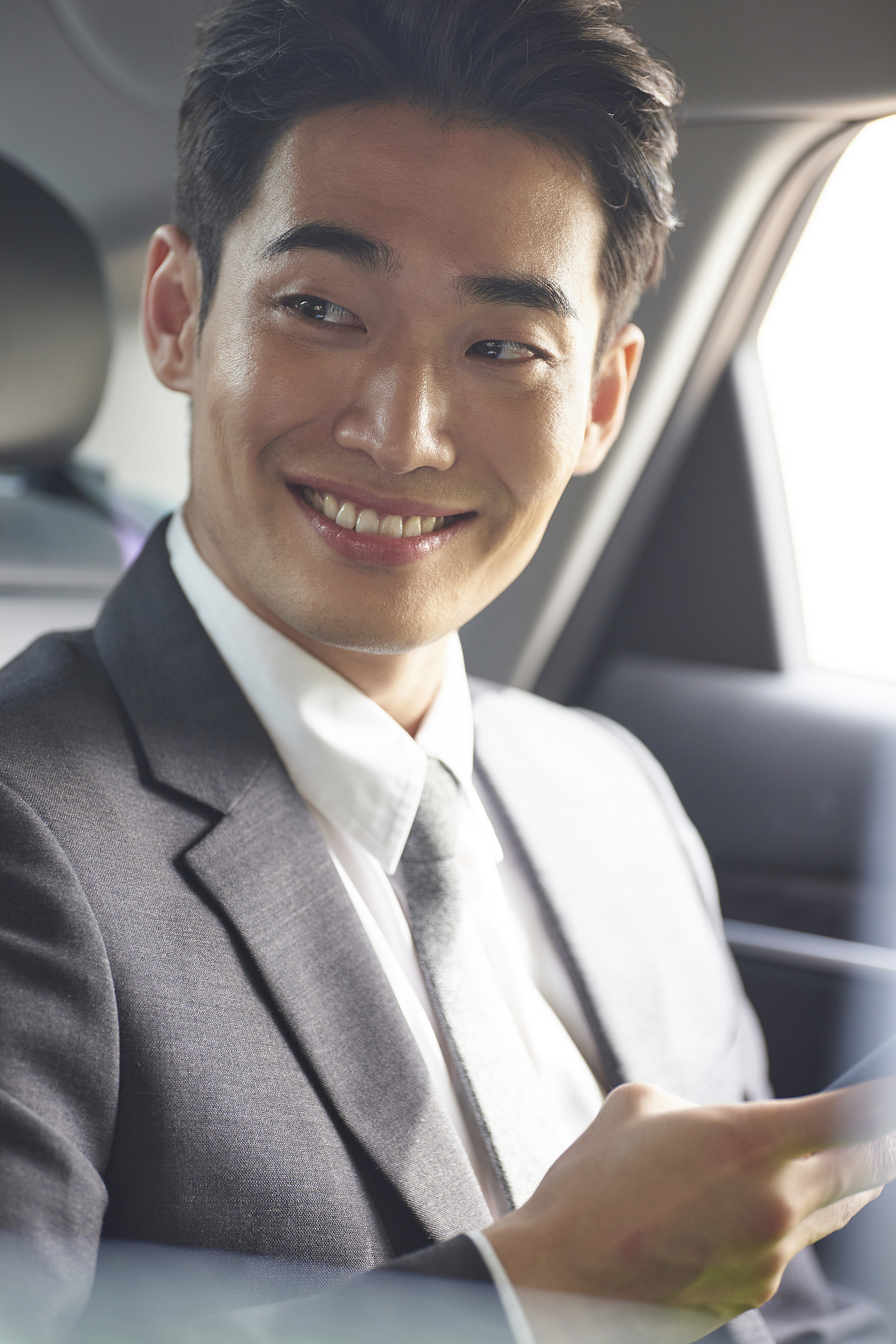 岗位职责：1、 制定各阶段销售目标根据市场状况及时调整销售策略及销售计划策划组织实施各项销售工作。2、 组织安排销售动态分析分析项目的市场销售、客户等回馈信息为公司决策提供依据。3、 定期组织安排电线杆市场调查与分析提出市场调查报告全面掌握市场情况为公司经营决策提供依据。4、 协调配合业务员与客户的谈判监督接待、谈判签约等销售进程促进成交审核合同条款。5、 组织每周销售例会总结销售情况。6、 负责