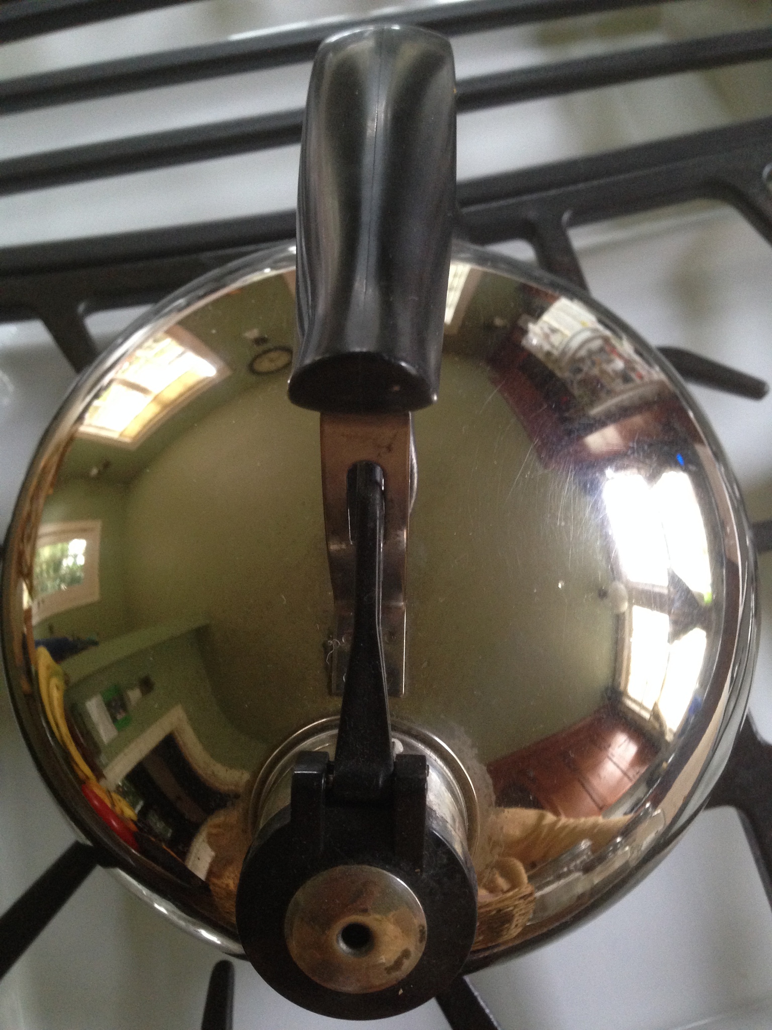 高压锅盖上打不开 解决步骤帮我用230字详细描述