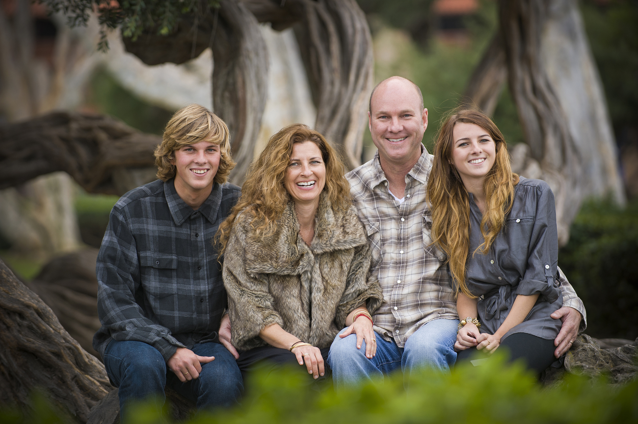 simple portrait, family of four
