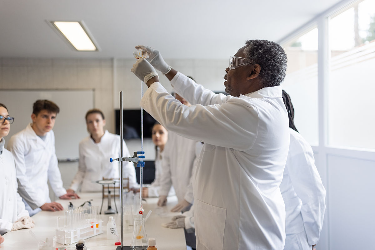 河南团校2022年有哪些专业