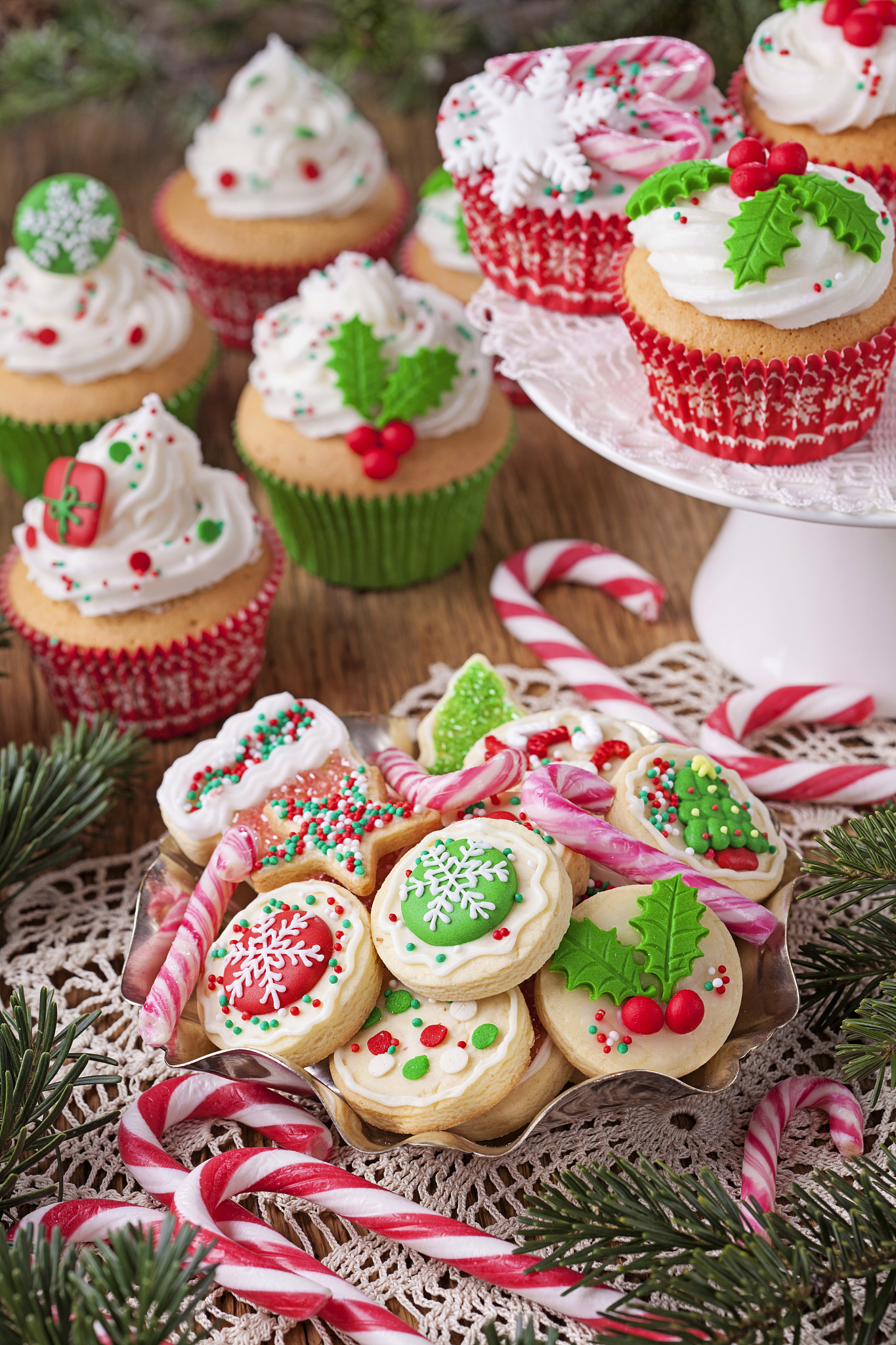 christmas cup cakes