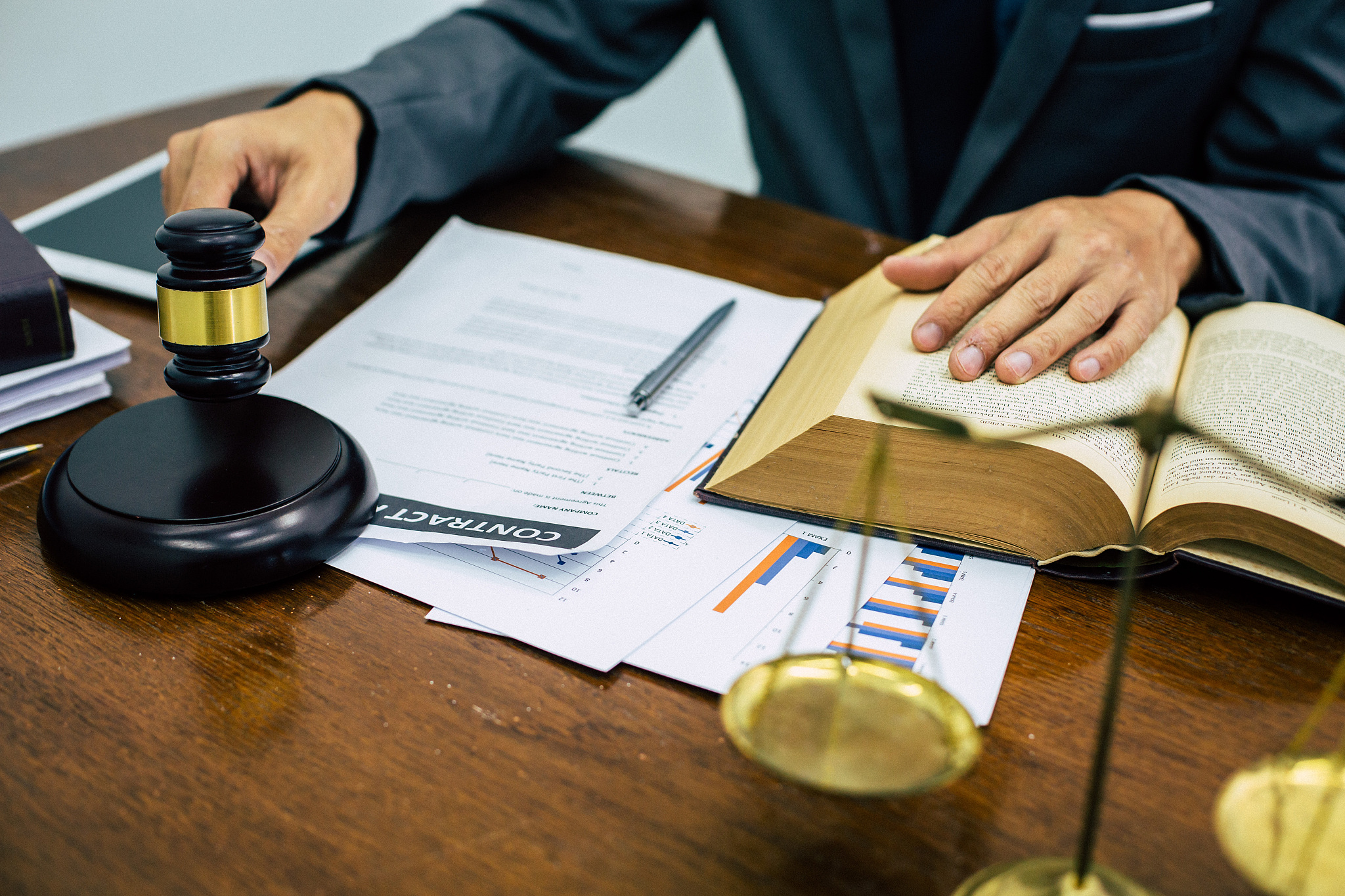 legal man advisors provide business tax advice to clients.