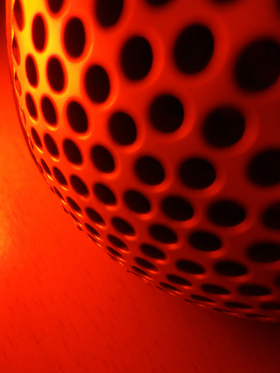 CSS 伪元素实现元素右上角红色小圆圈