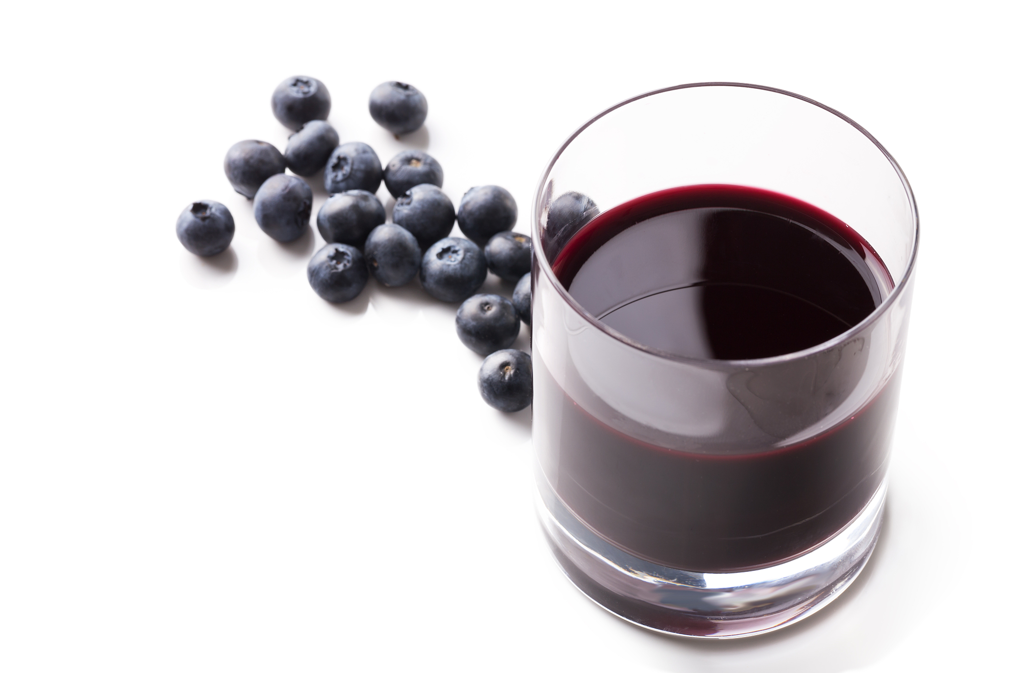 目前国内蓝莓酒和果酒的区别