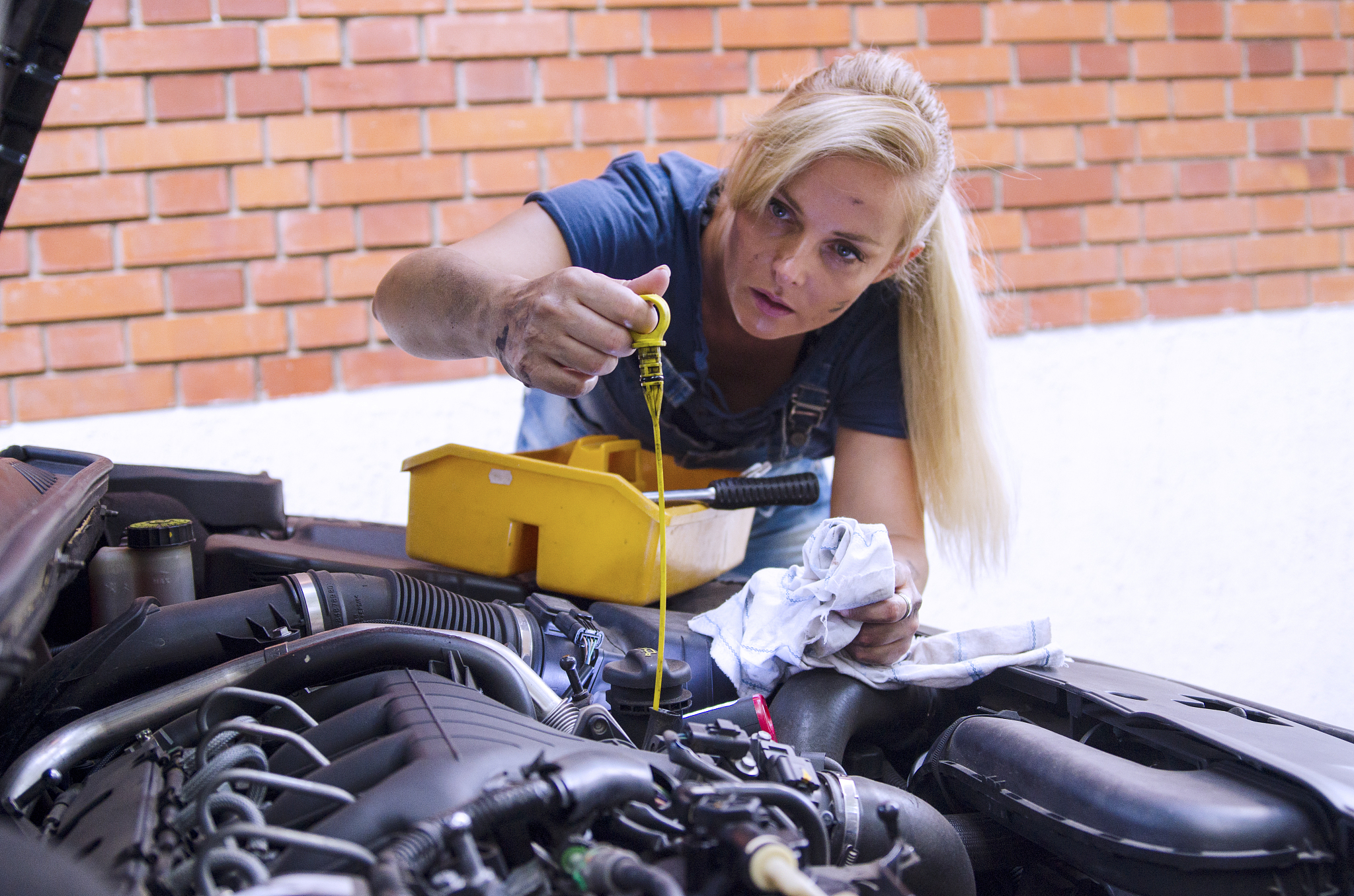 重庆三峡职业学校汽车营销专业前景怎么样？就业率高，前景广阔！