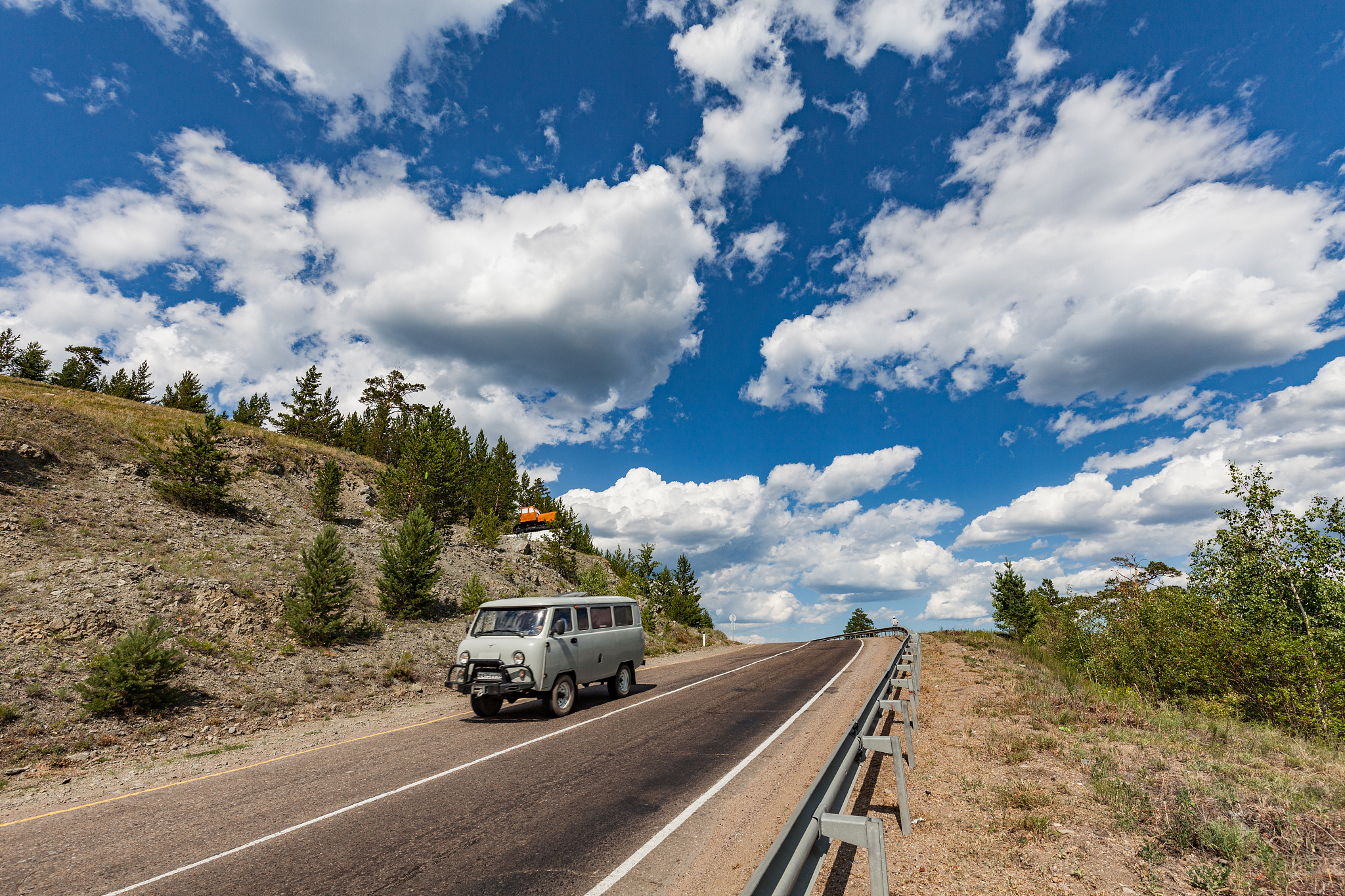 最美公路人文章的 题目