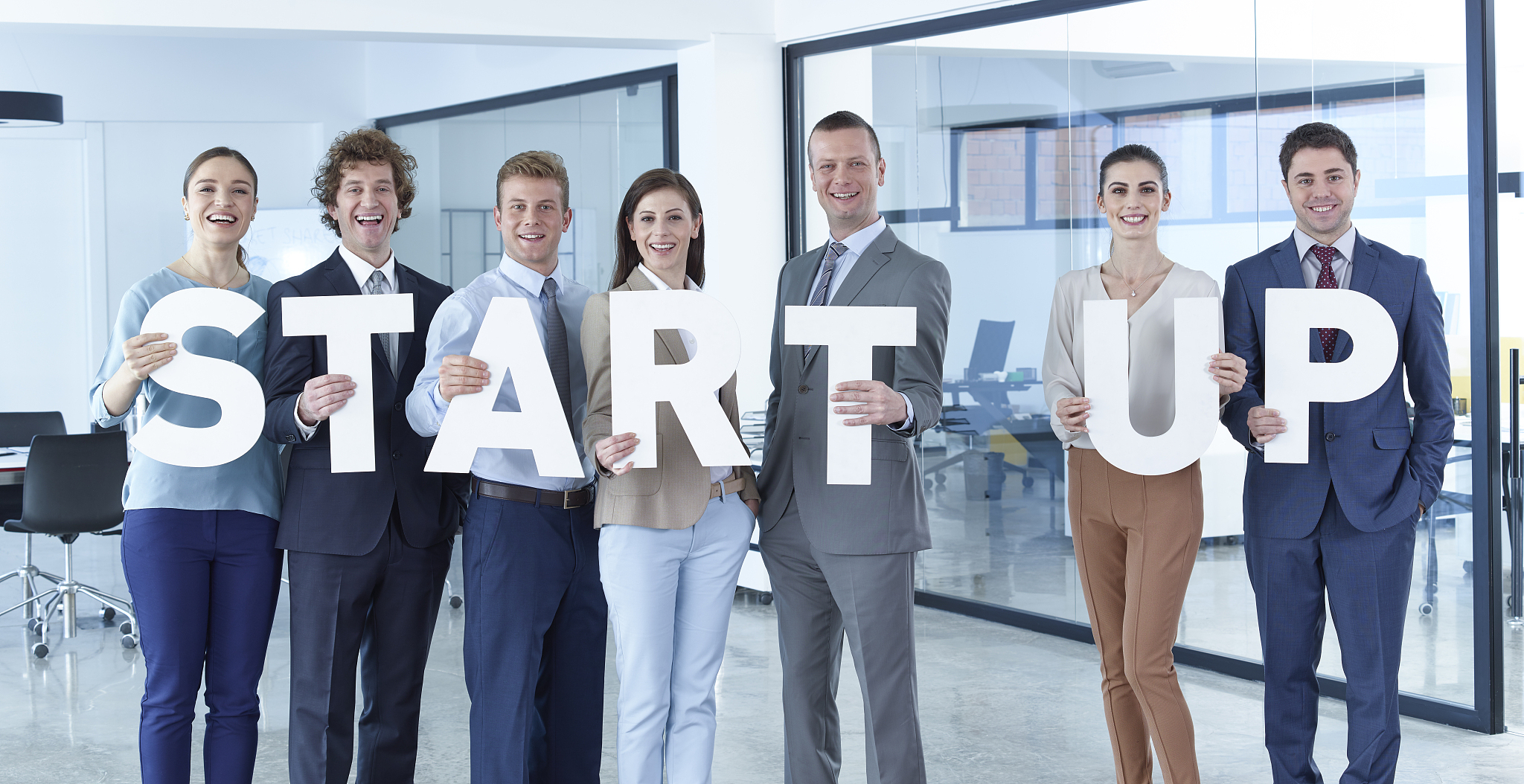 初创公司人员配备指南：从创始团队到运营团队