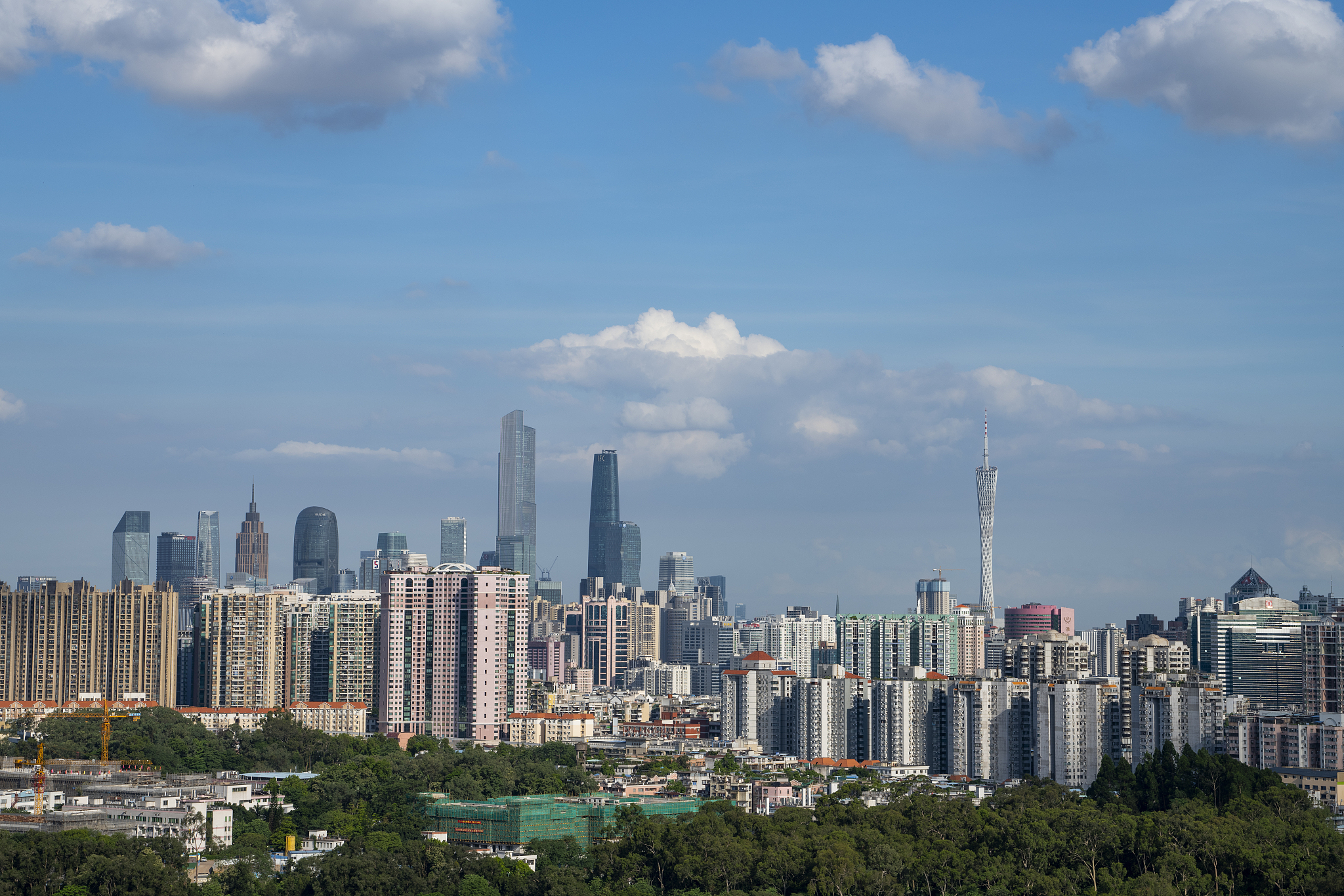 你知道在中国 广东省内的几个城市中 广州市和佛山市的差距在哪吗