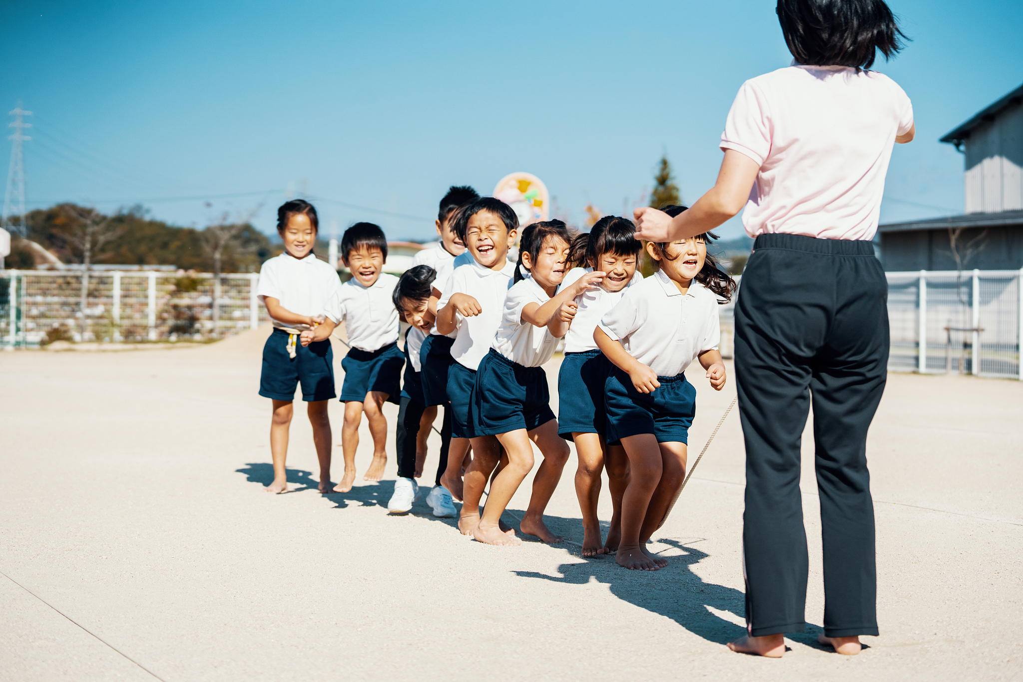 幼儿体育活动现状研究：国内现状分析及对策建议