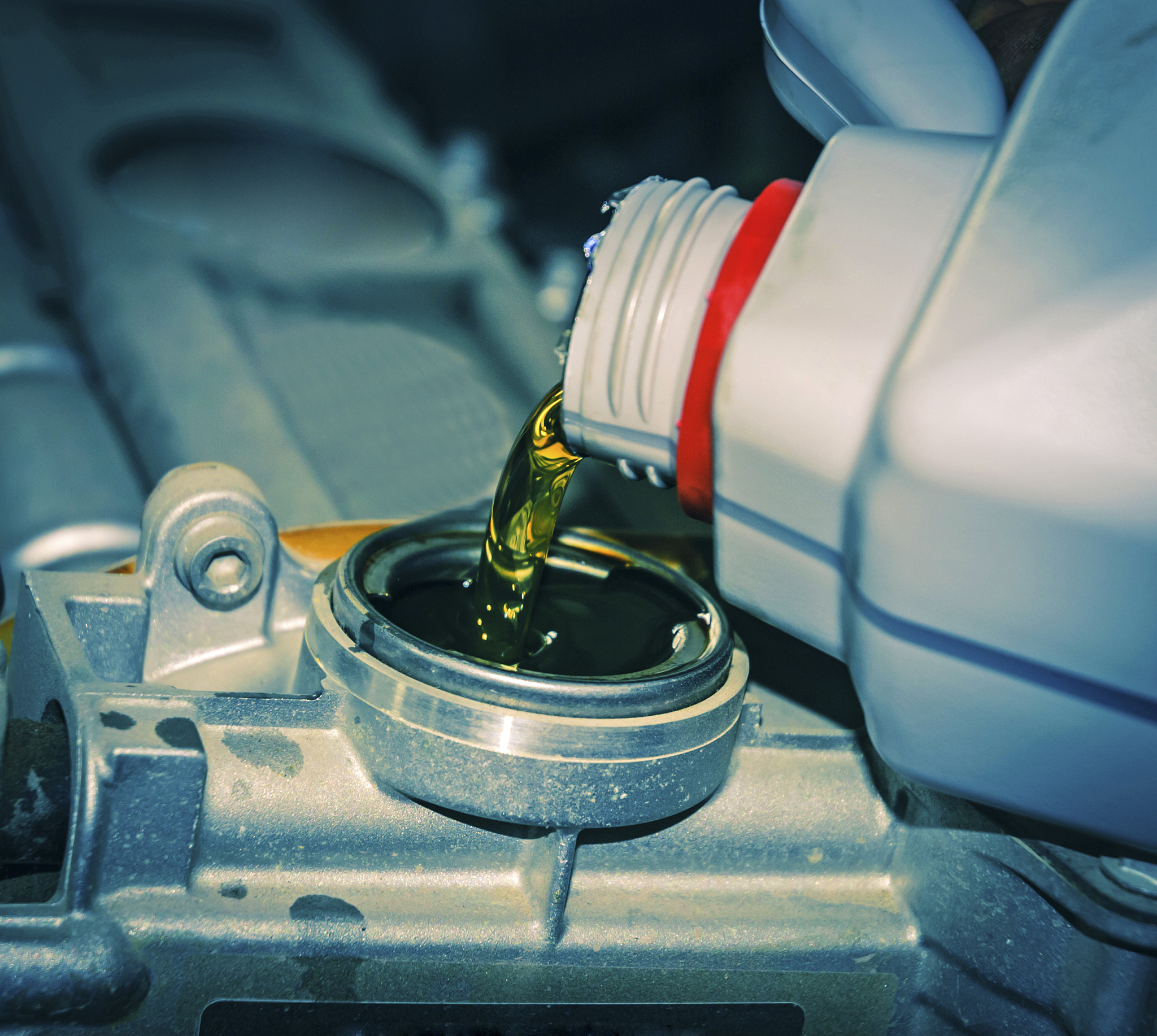 机油更换时机判断：如何排查？