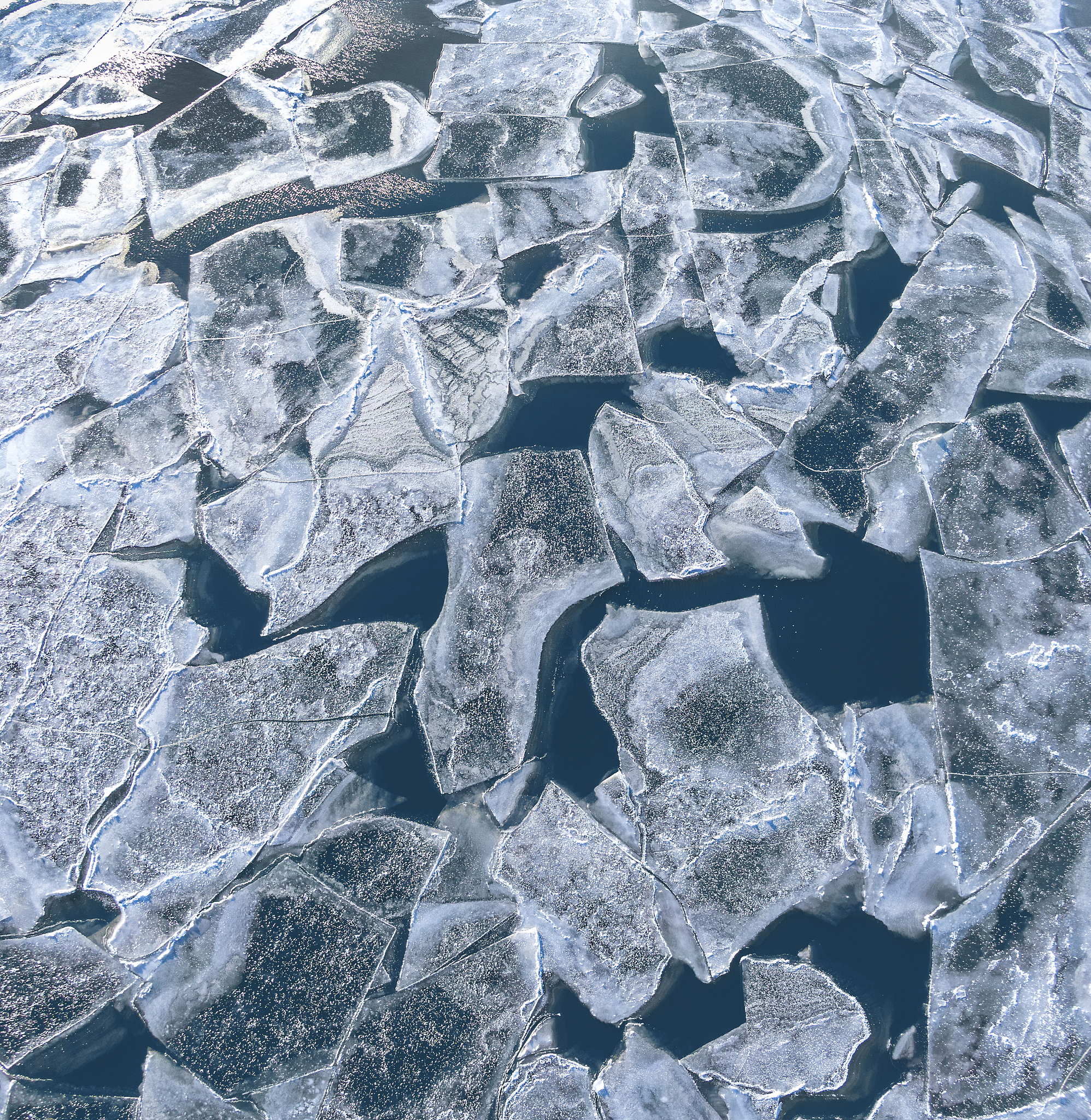 如何评价罗皓的ice lithography工作