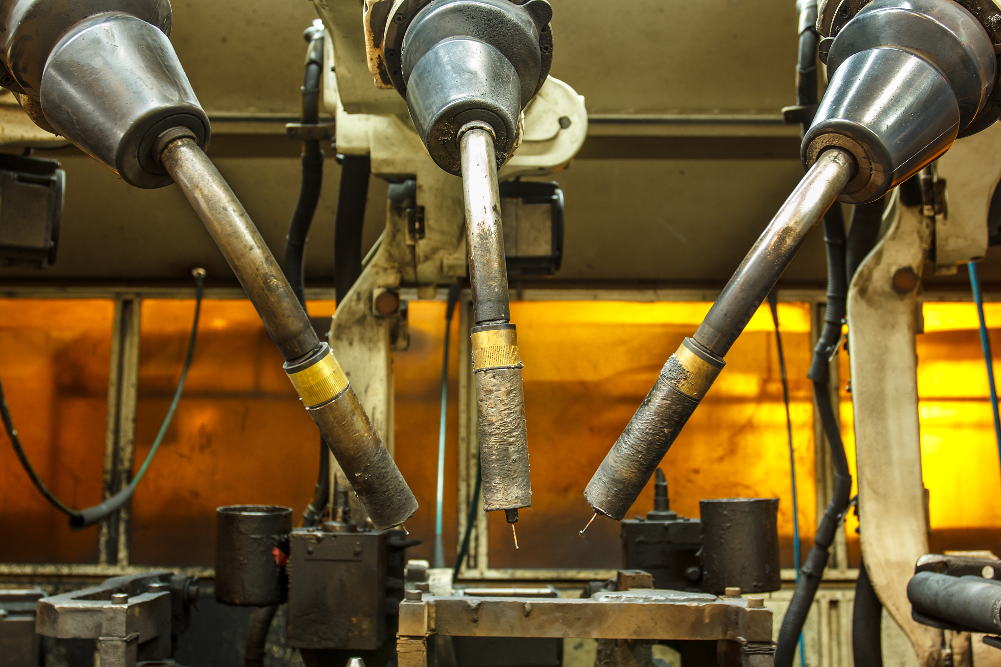 以熔焊可焊性差的硬铝2系为例简析其搅拌摩擦焊接头组织特征与性能特征。