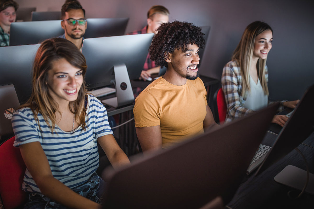 计算机专业课程设置：学习内容及发展方向