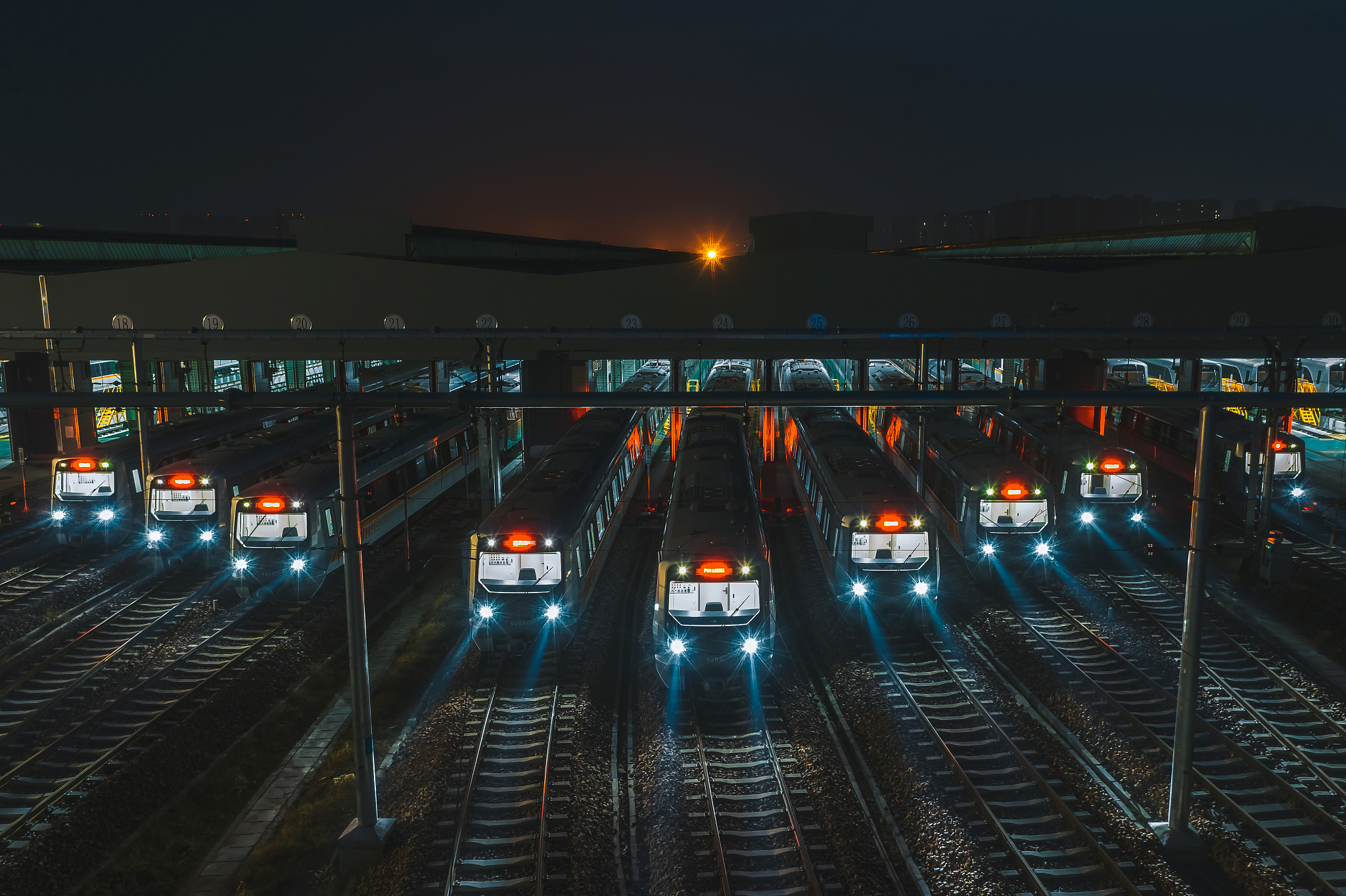 写一个二手车脚本