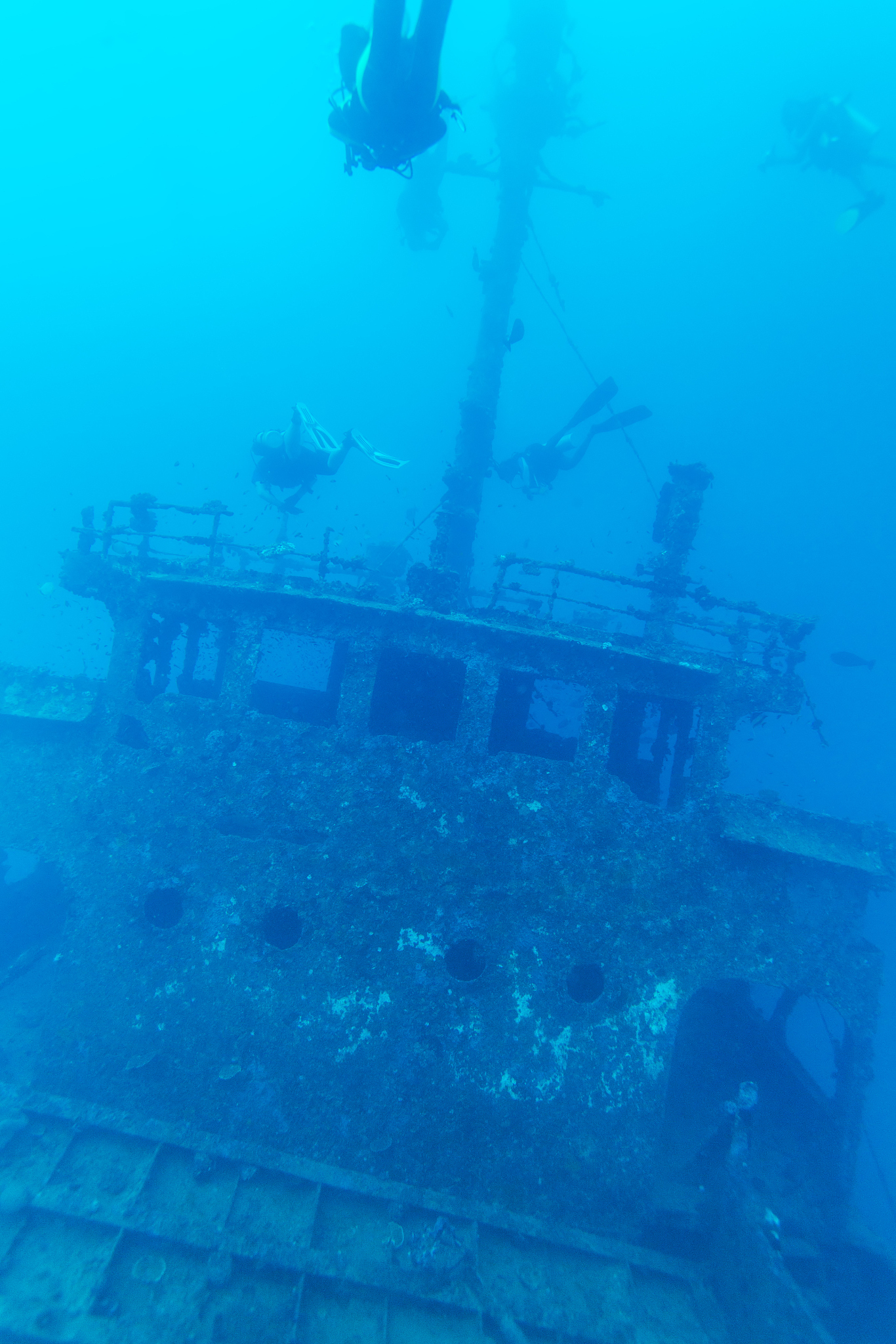 shipwreck and scuba diver, maldives