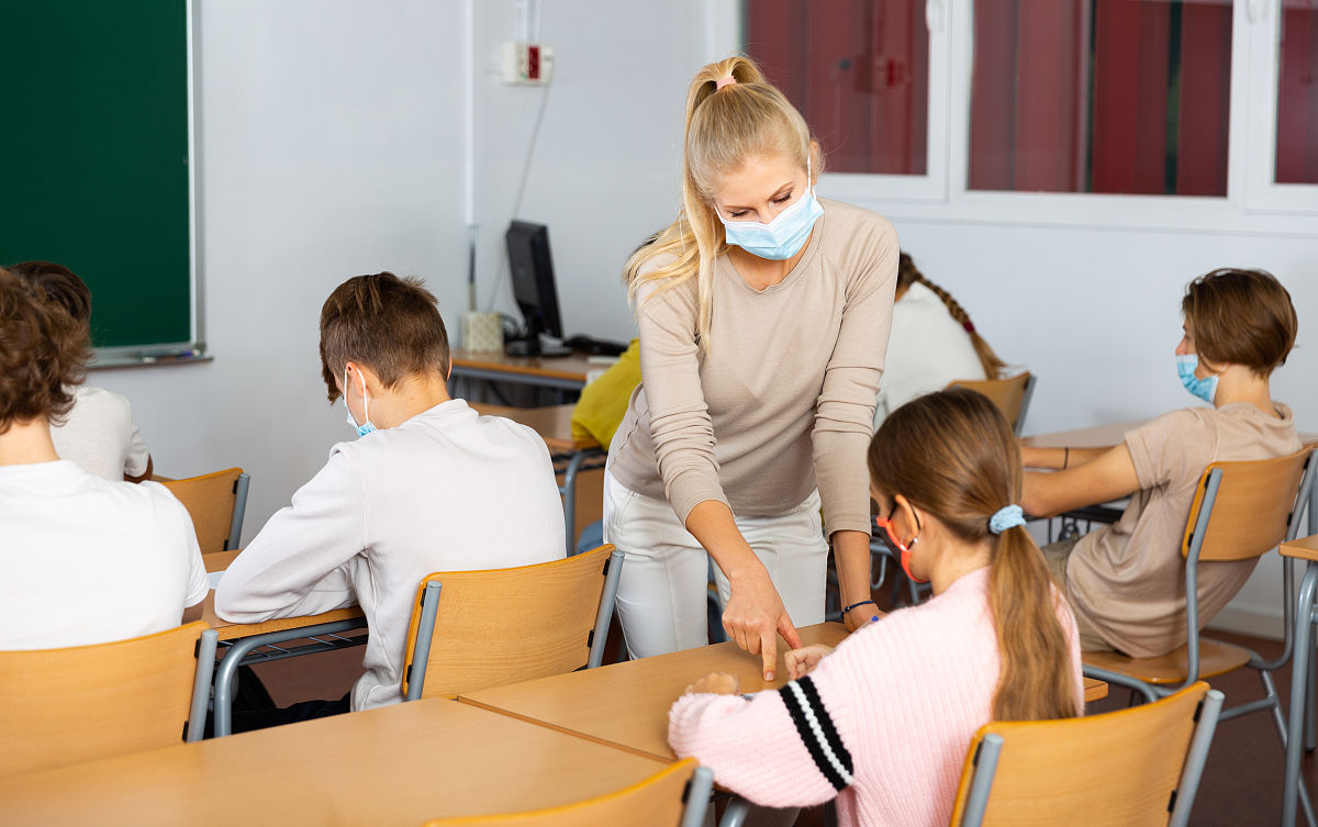 英语教师岗前培训自我诊断：10天学习后的反思与提升