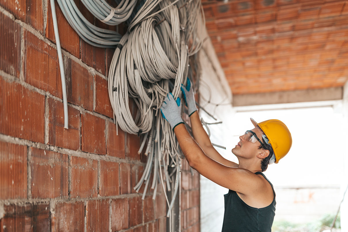 南宁水电技工学校地址在哪？招生简章及就业前景