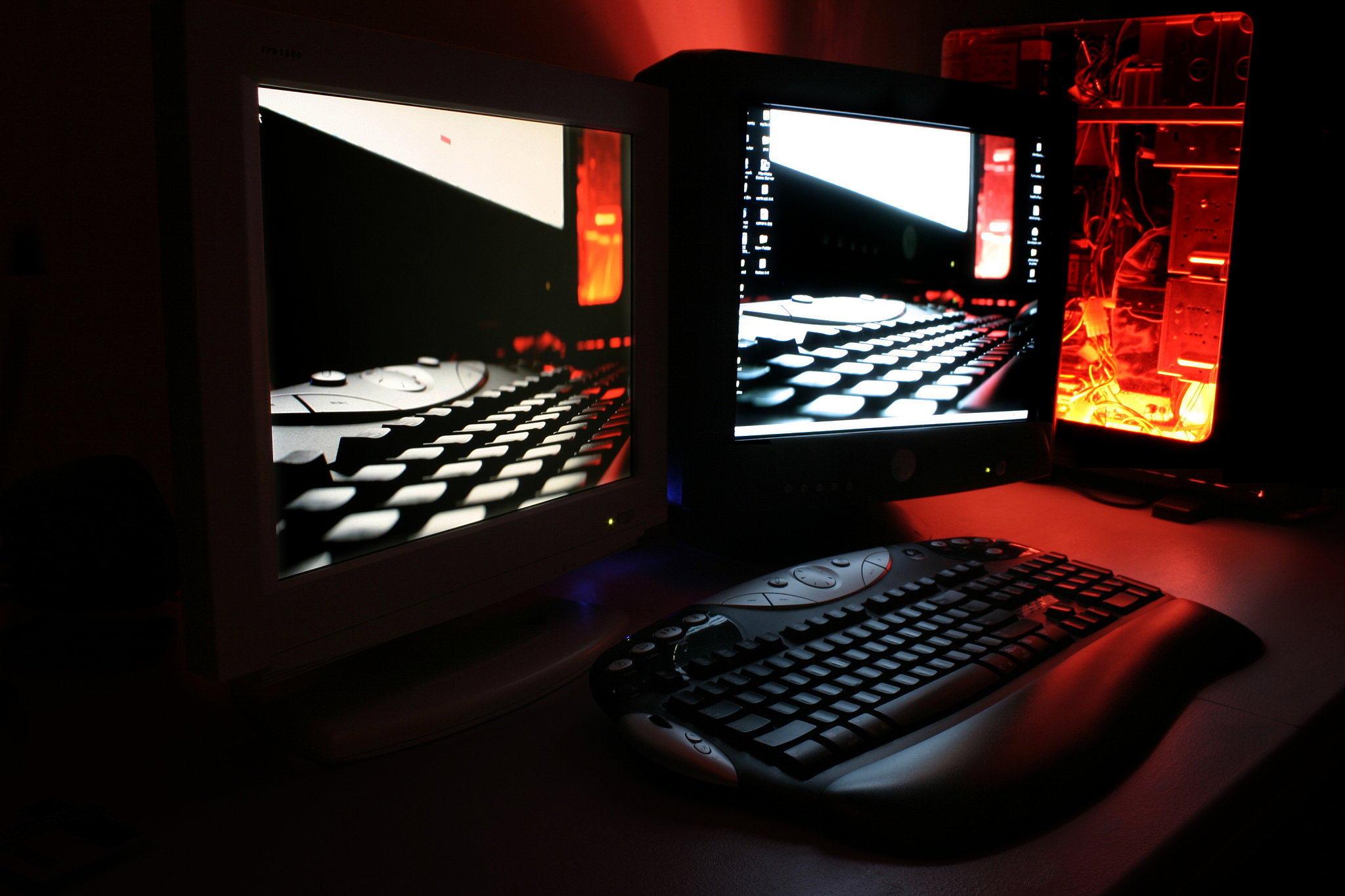 蛟龙17k 游戏本评测：性能、散热、屏幕全方位体验