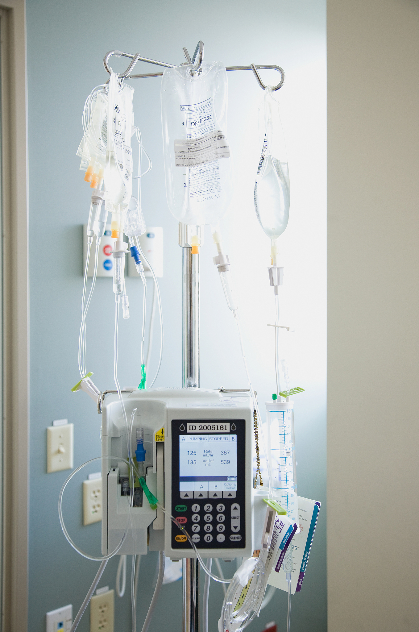 无线点滴输液控制器的简单概述300字