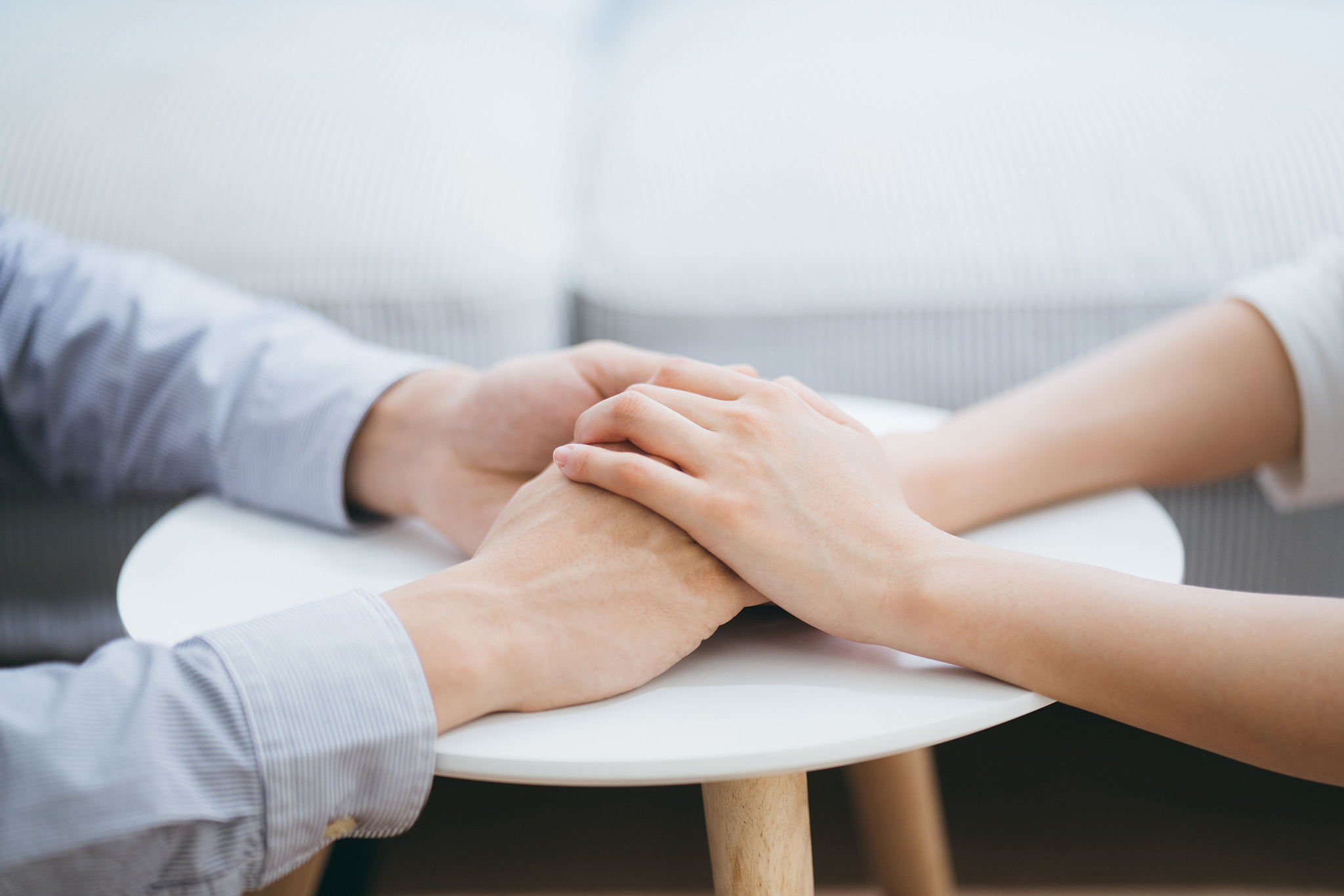 初音未来，如果你是她，你会牵我的手吗？