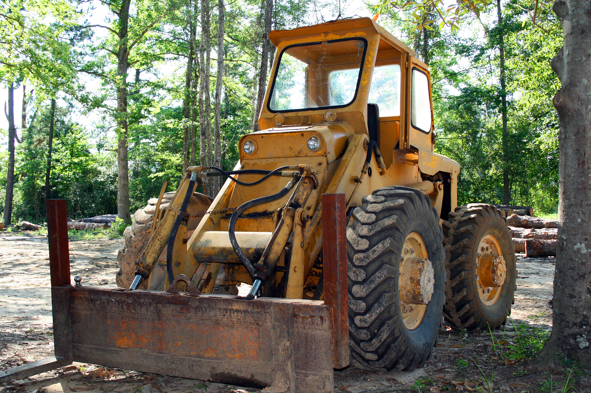 二手装载机购买指南：兰州装载机性能解析