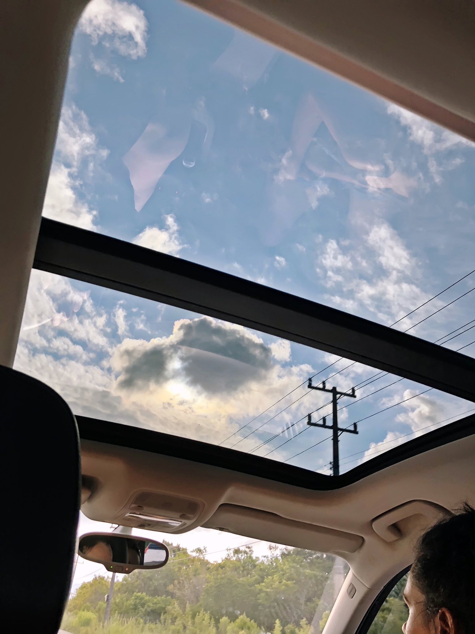 不可开交全景天窗：什么是不可开交全景天窗？