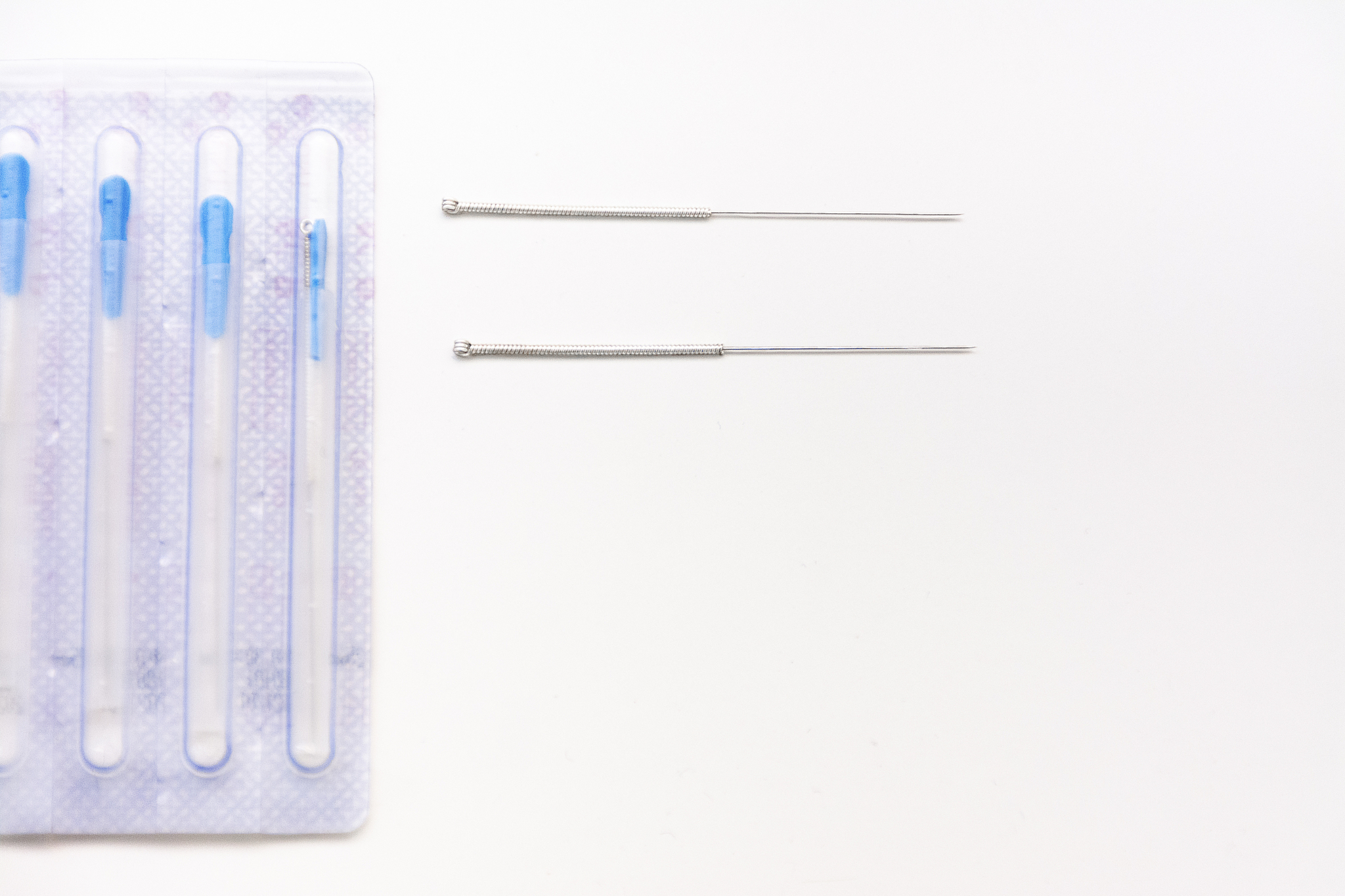 packages of acupuncture needles