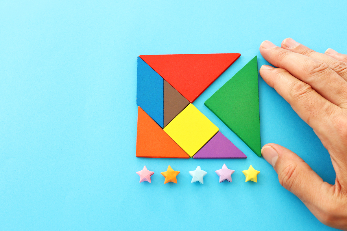 七巧板中的直角和钝角：哪块板上有？