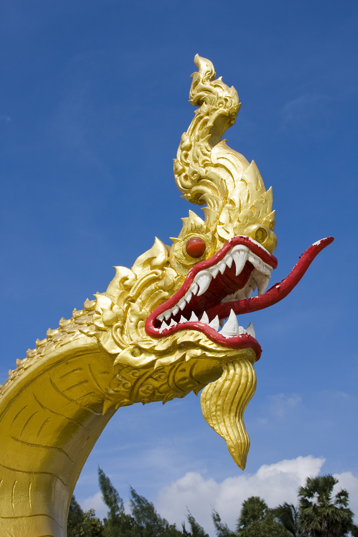 dragon statue