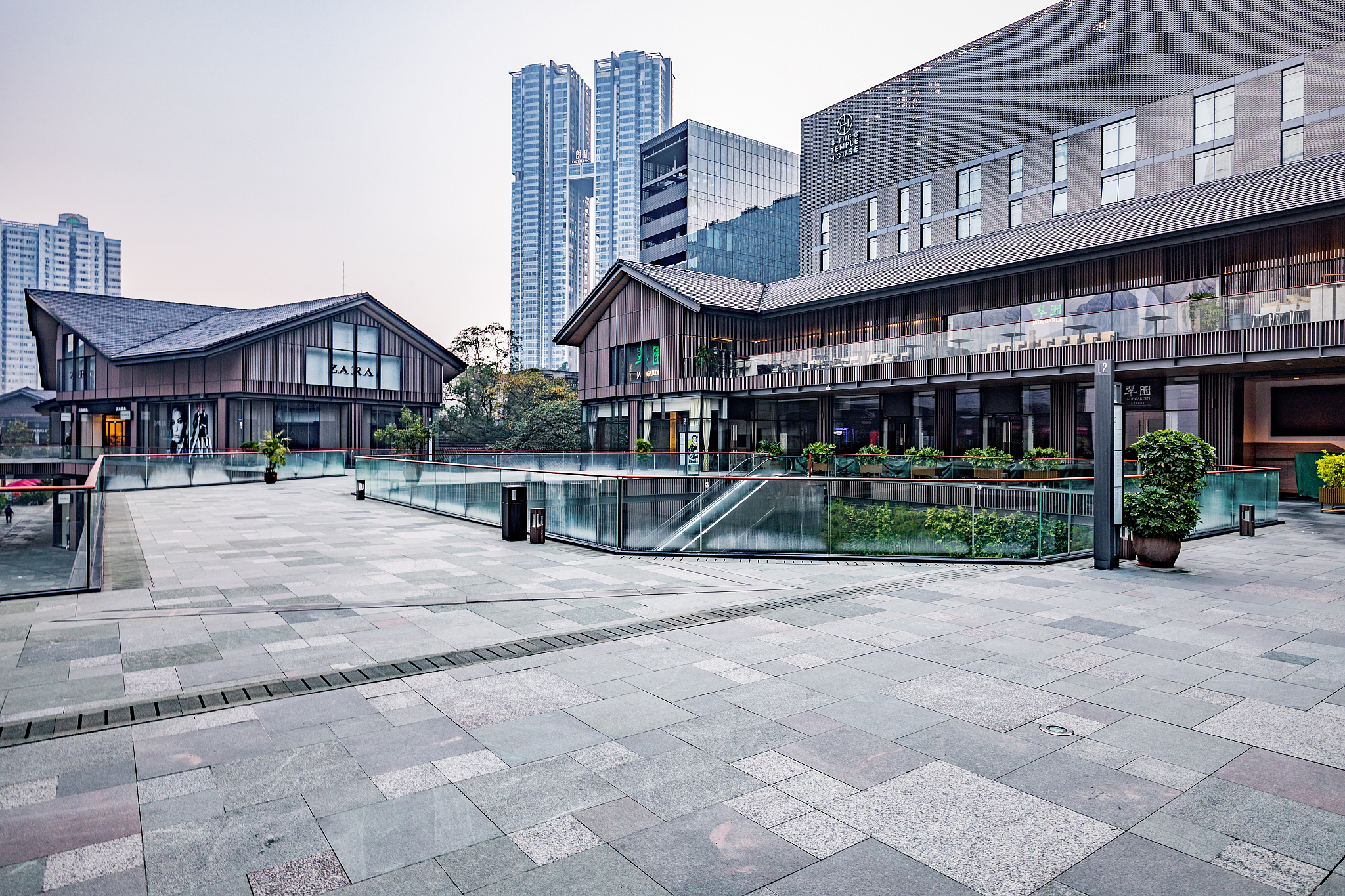 四川川曙商业街景观区位分析 - 交通便利、建筑独特、设施齐全