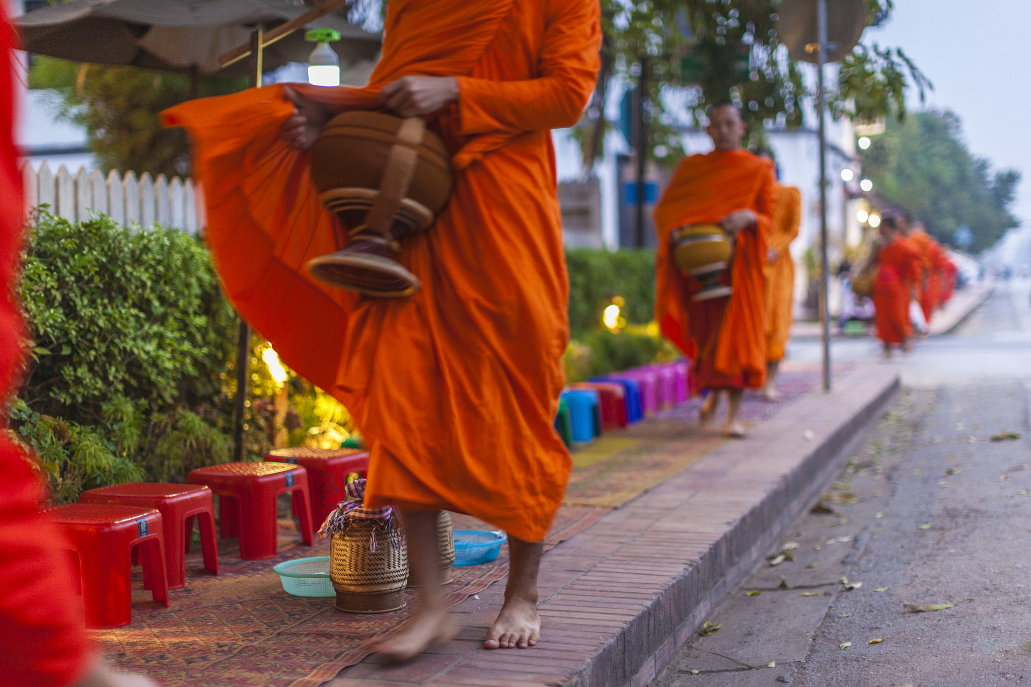 琅勃拉邦。109岁的泰国和尚。