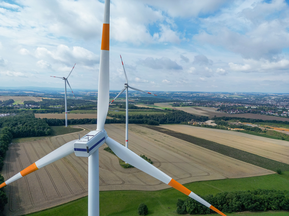 风力发电机研究：提高效率和可靠性，推动清洁能源发展