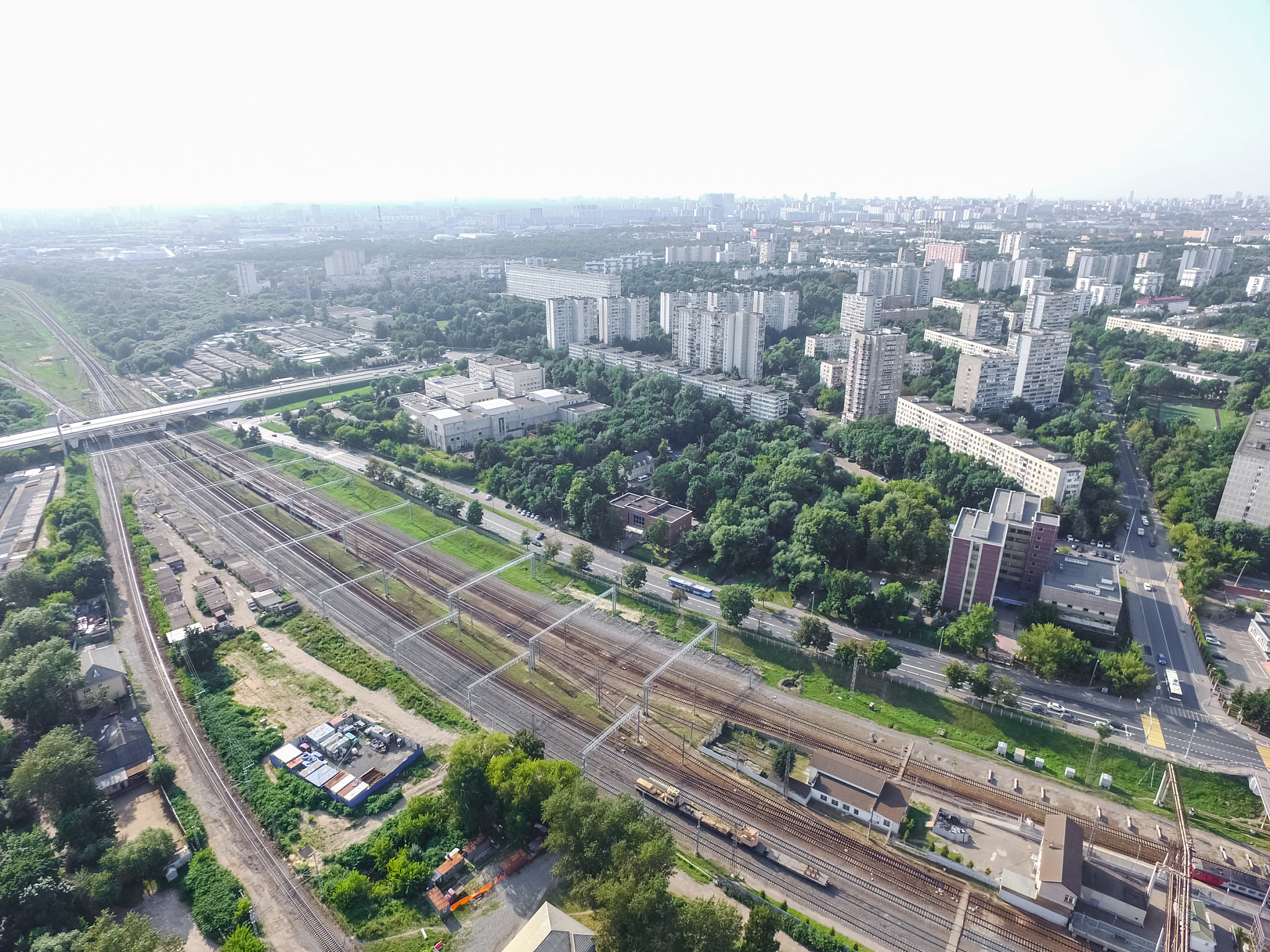 进贤云桥南路铁路桥为何迟迟未修？可能原因分析