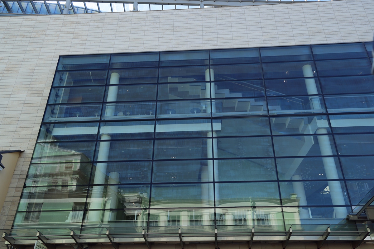 新汉江玻璃是五线玻璃吗？解答及玻璃种类介绍