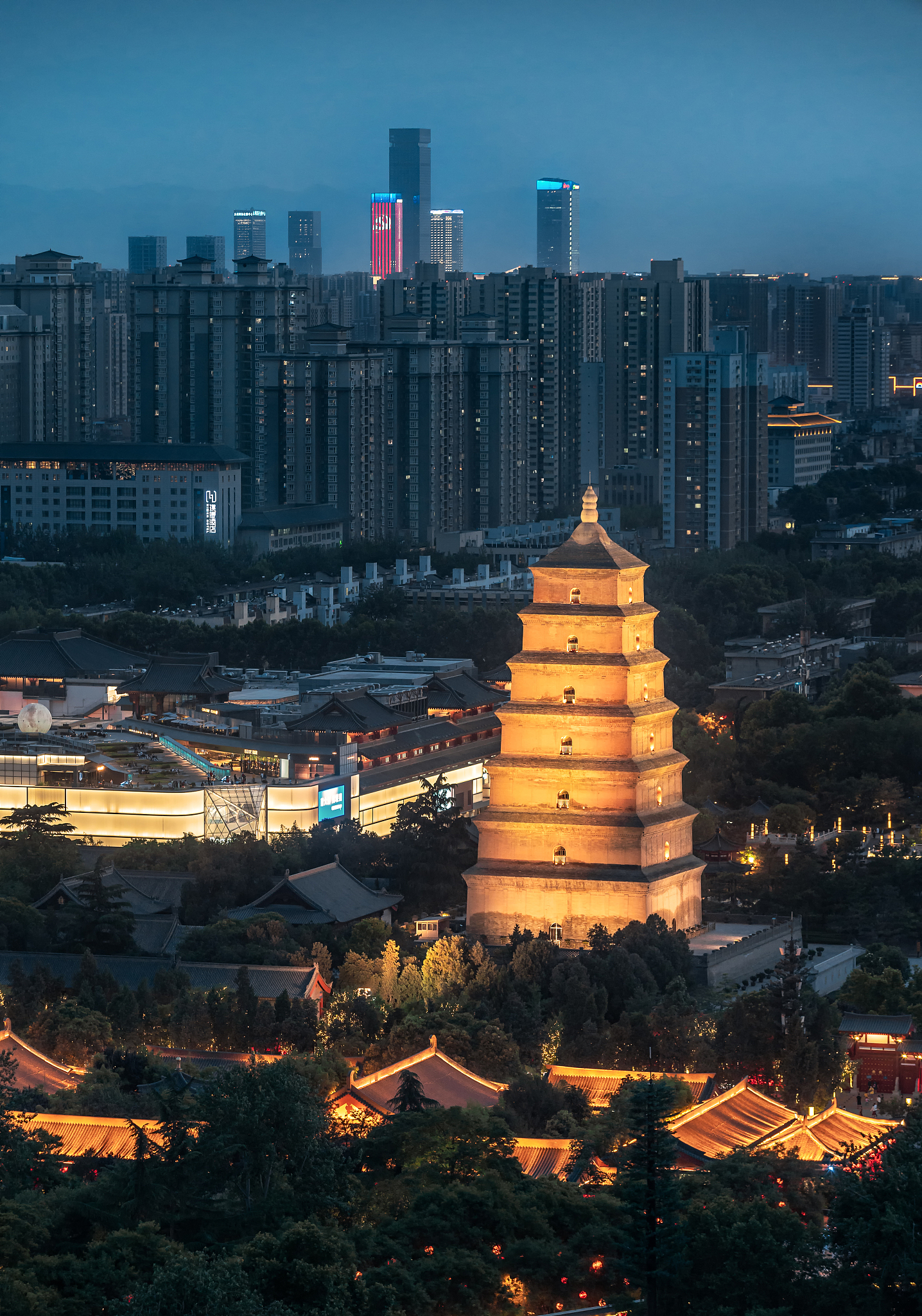 古望今来