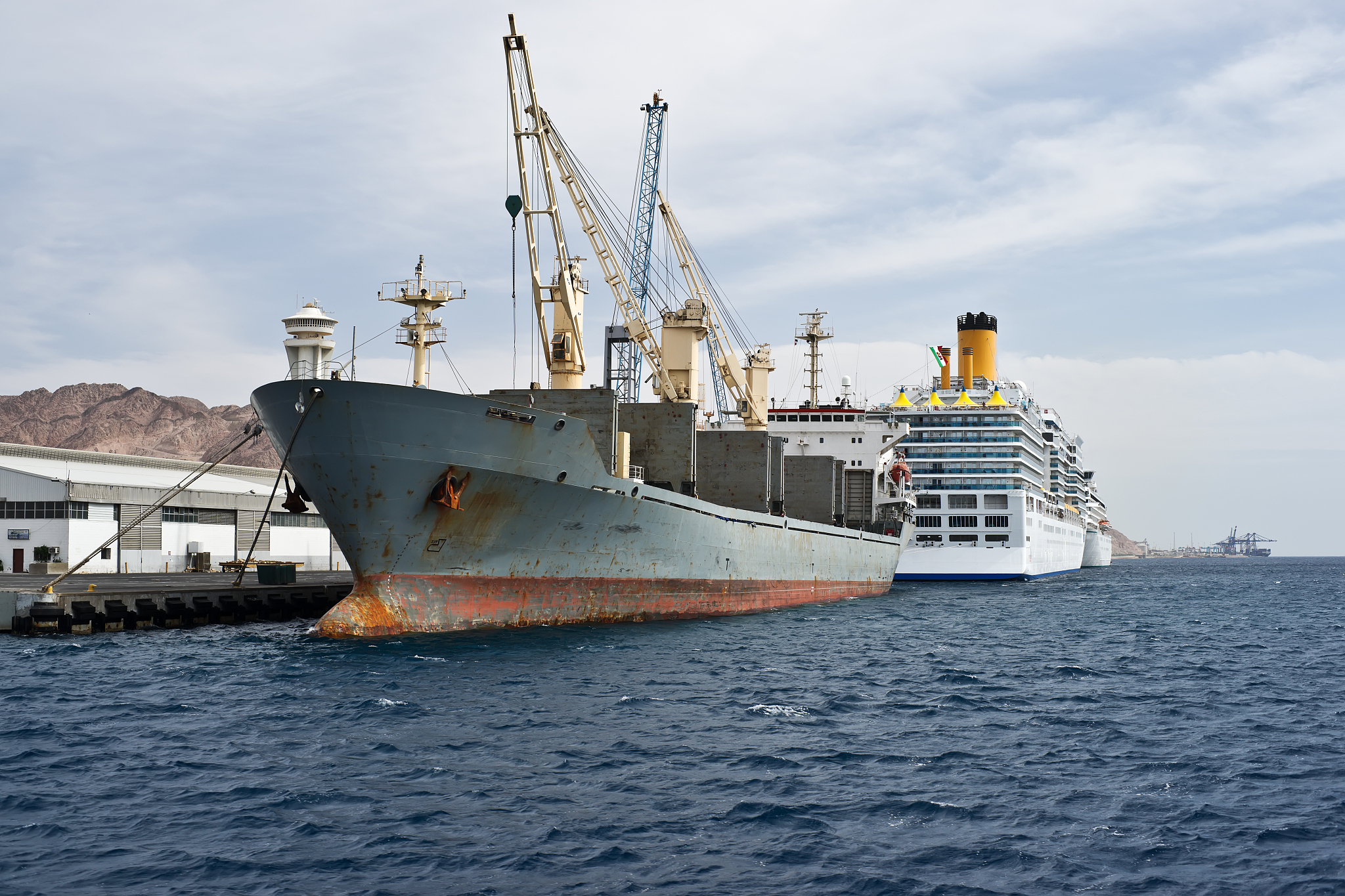 the ship with its own cranes.