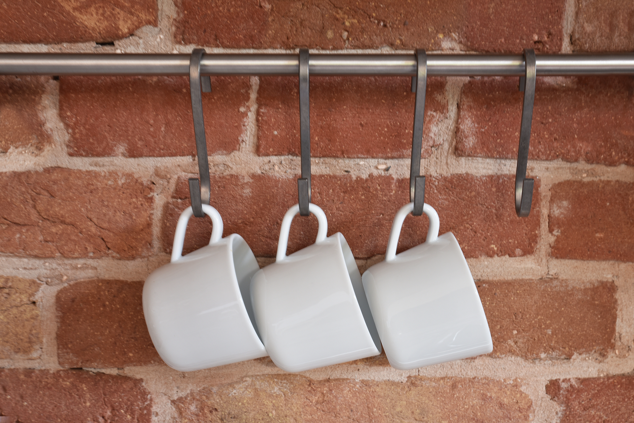 瓷砖上如何挂画