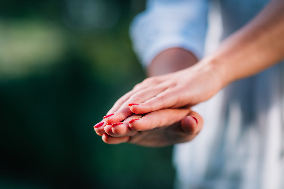 能量方程演示实验：现象、应用与原理