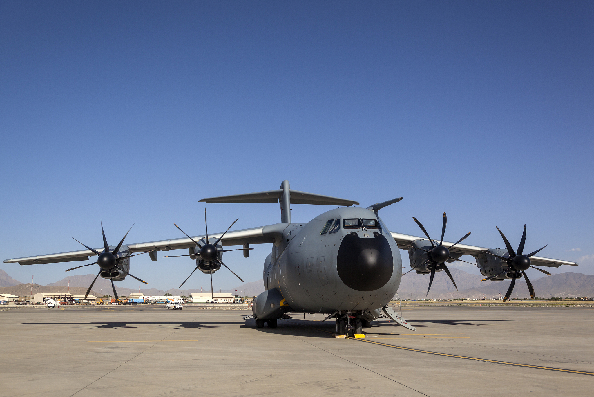 金堂西南航空学校新专业：航空应用技术，助力你的航空梦想！