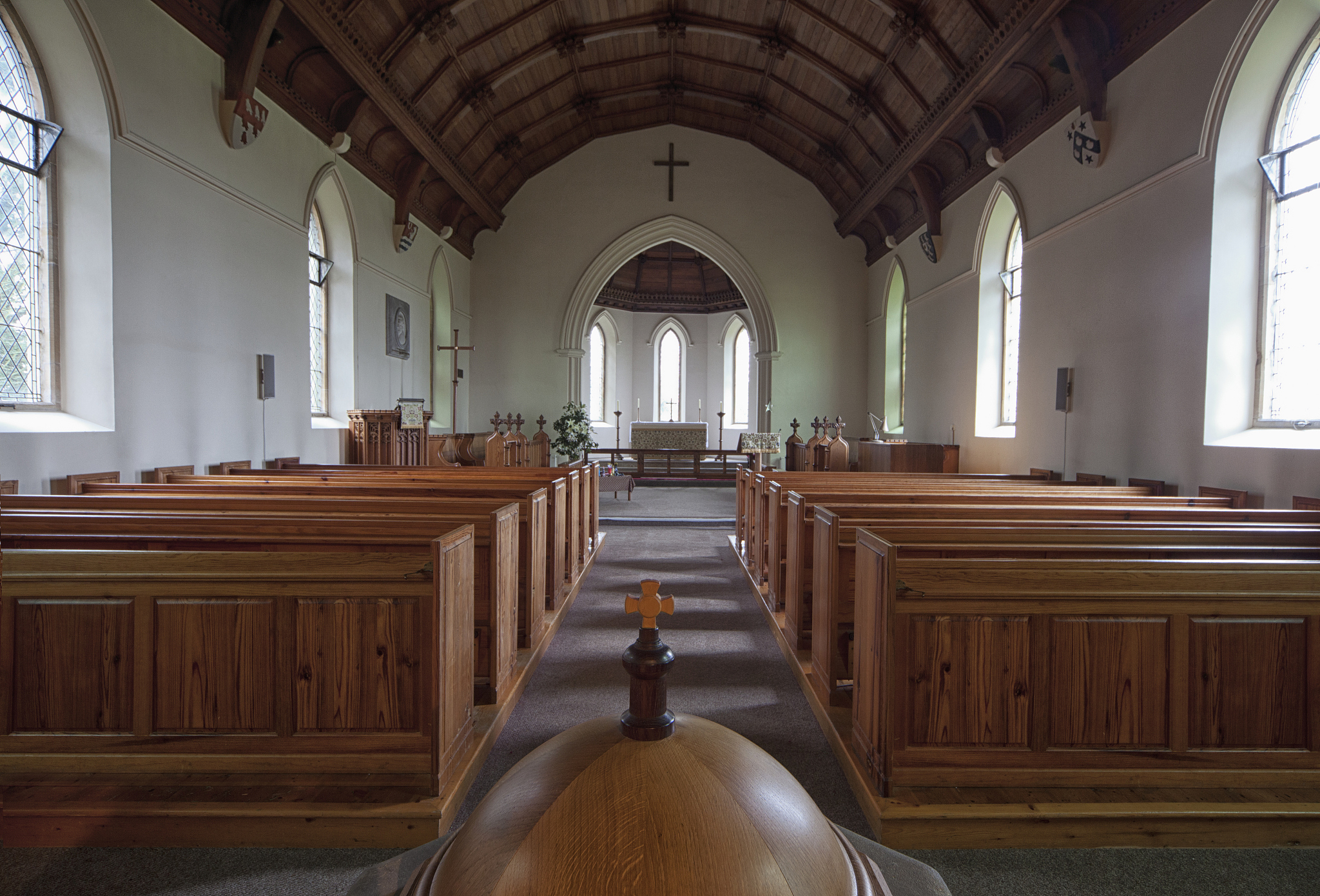 直角过道长度超过多少米需要设置挡烟垂壁？