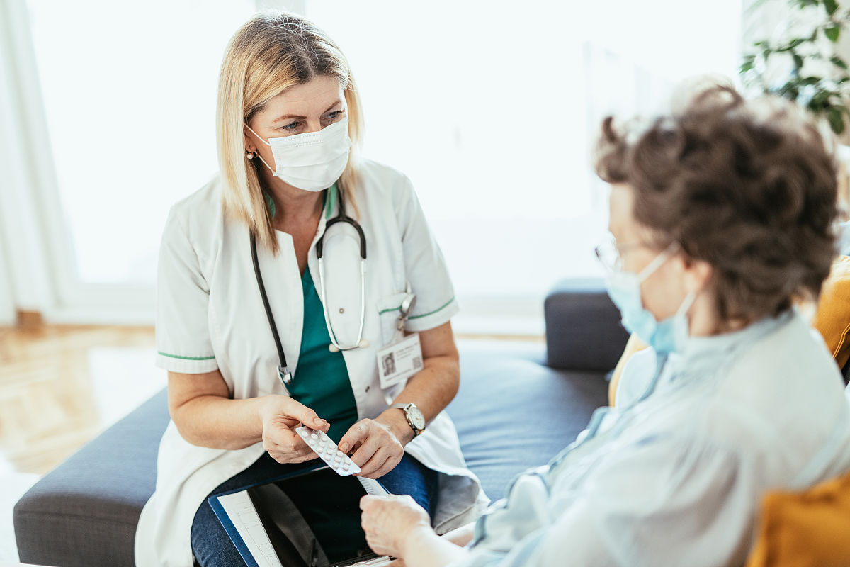 护士需注意病人的用药指导