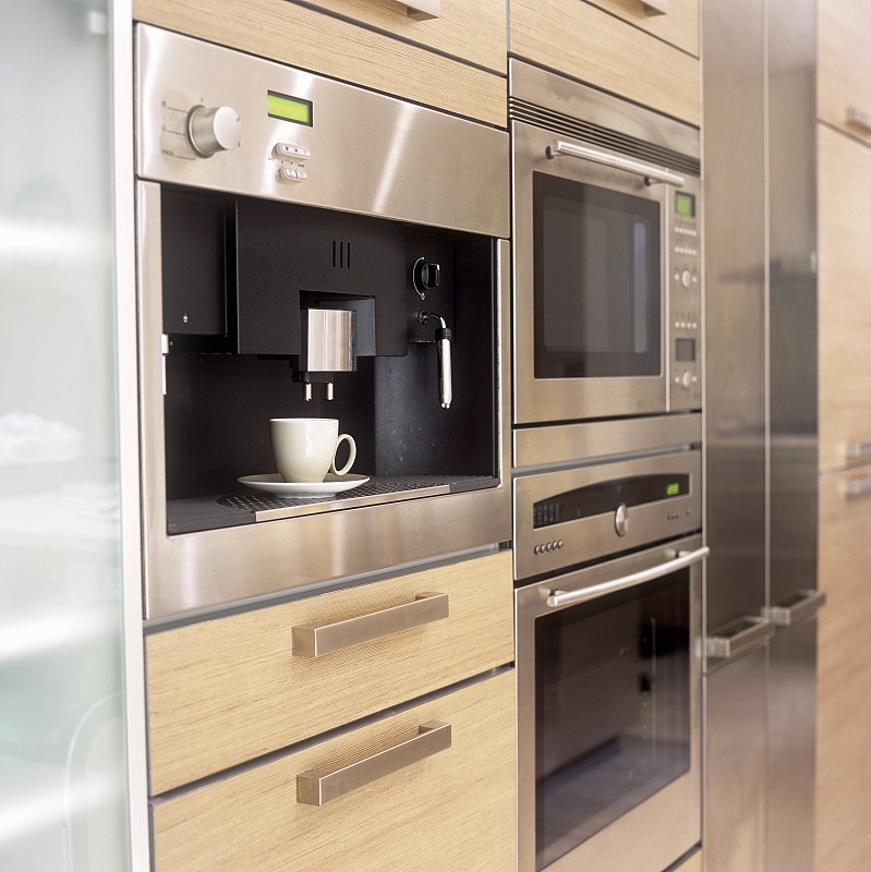 台式蒸烤一体机大宇、凯度和宜盾普对比