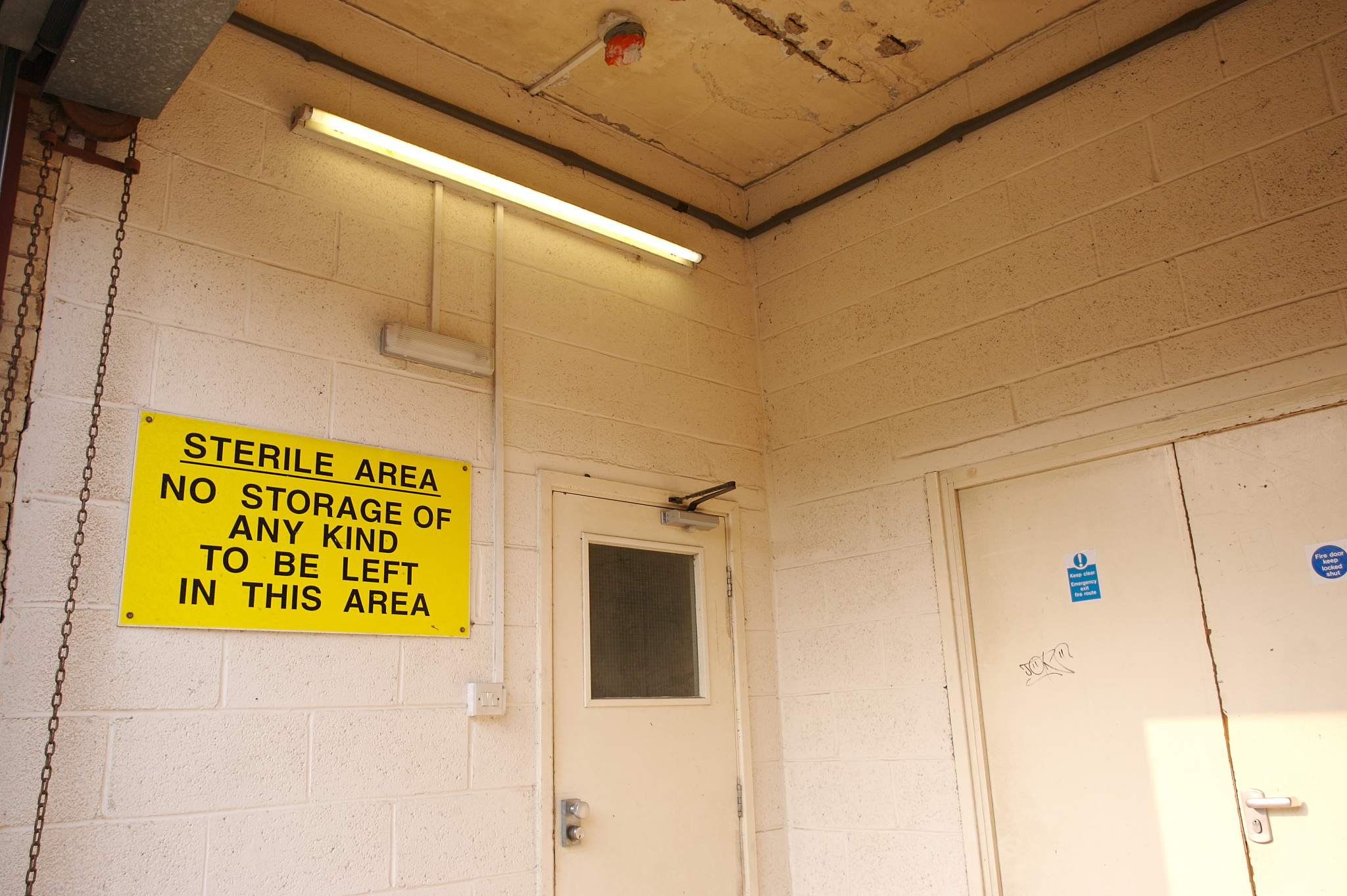 防火门合同范本 - 详细条款及签署指南