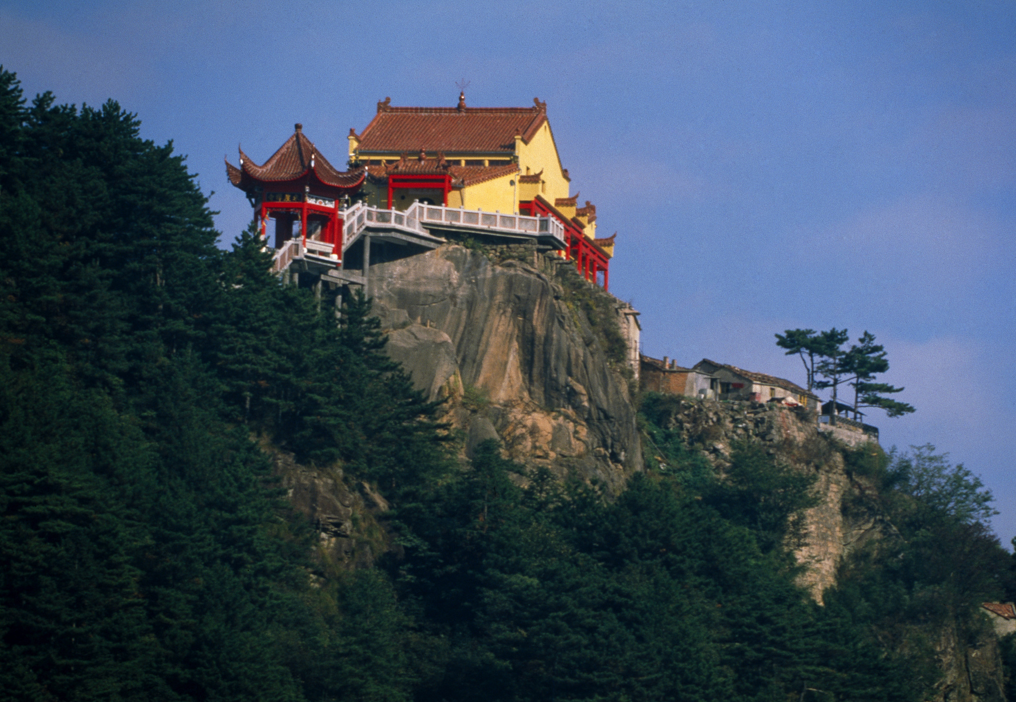 蚌埠好像没有九华山