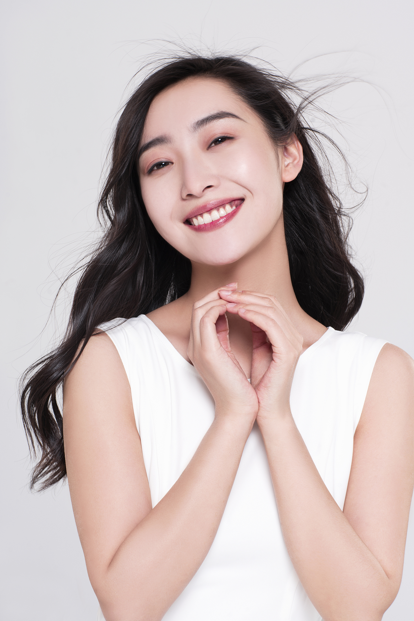 夸一个人长得自信