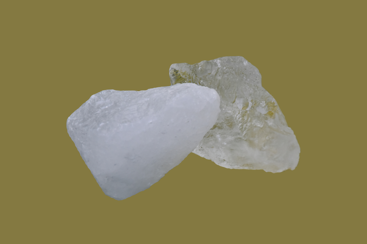 方解石 - 性质、用途、产地及鉴别方法