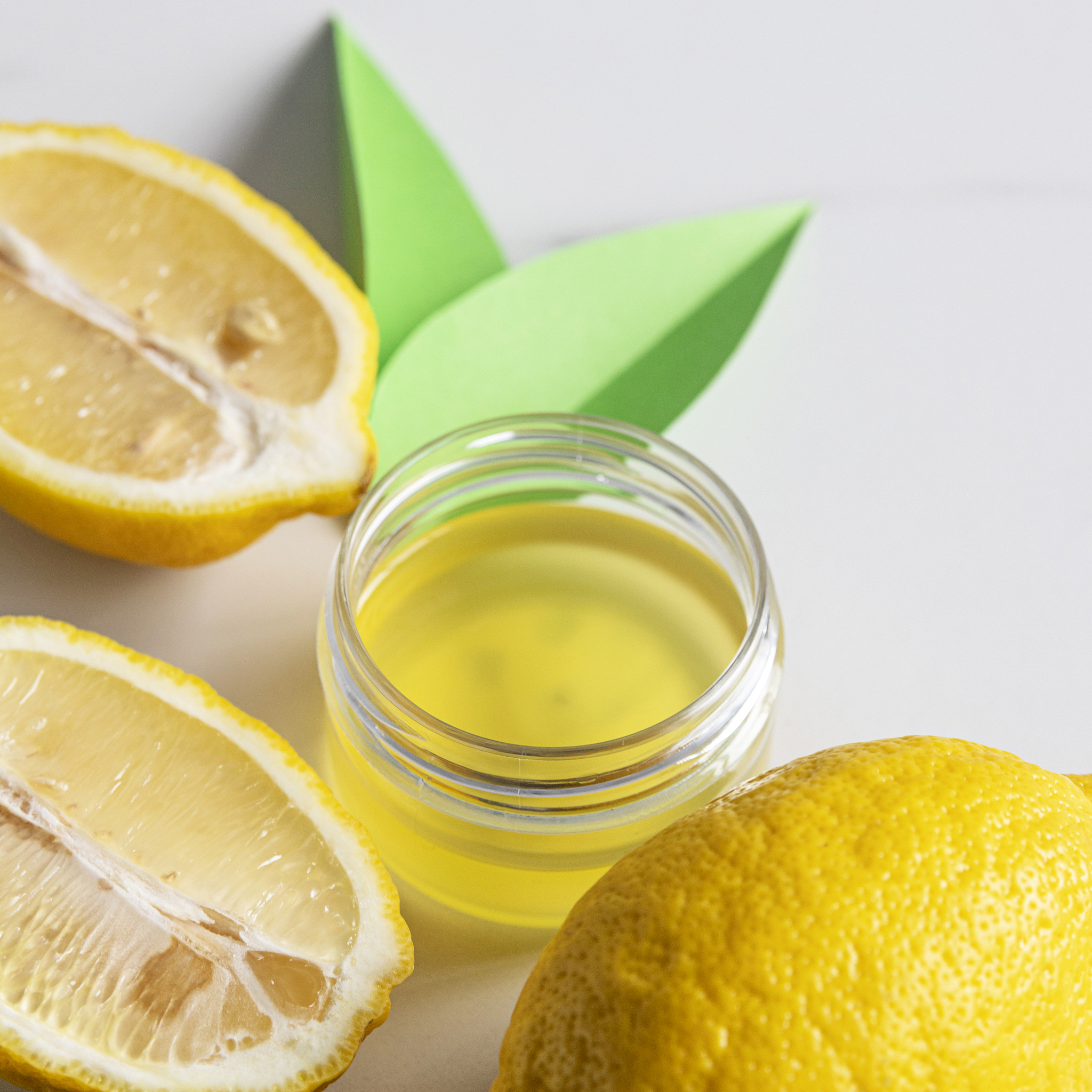 柠檬精油：功效、使用方法及镜头脚本