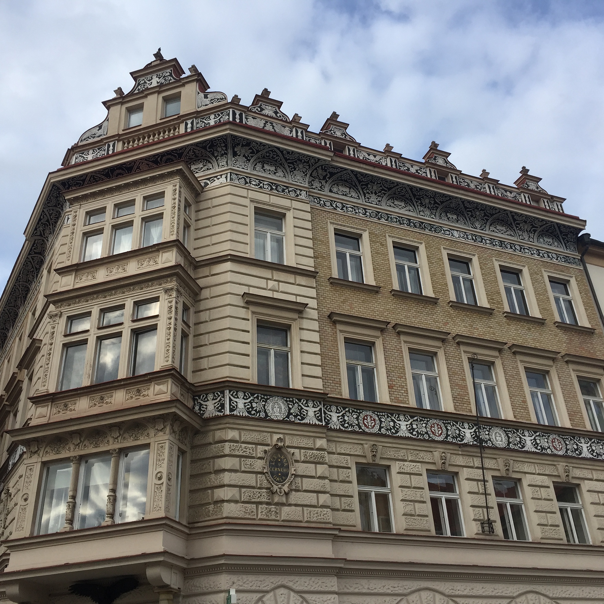 长江工程职业技术学院什么专业好？2023热门专业推荐！