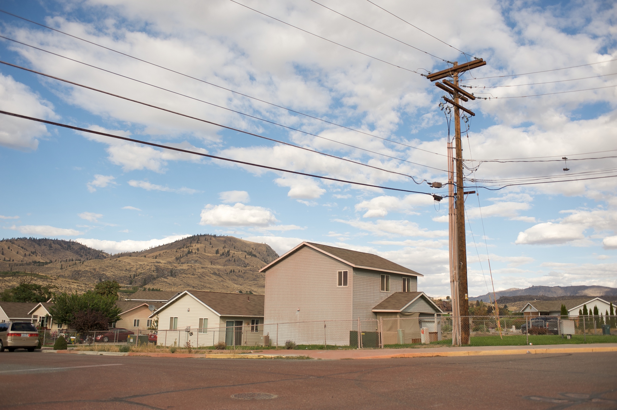 阻燃纱线: 守护安全的隐形屏障