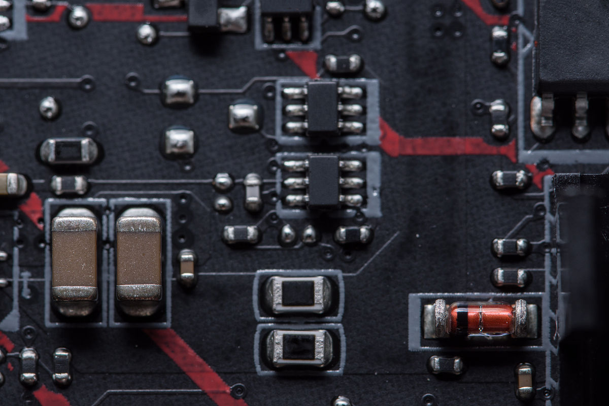 电子芯片出厂价怎么查询